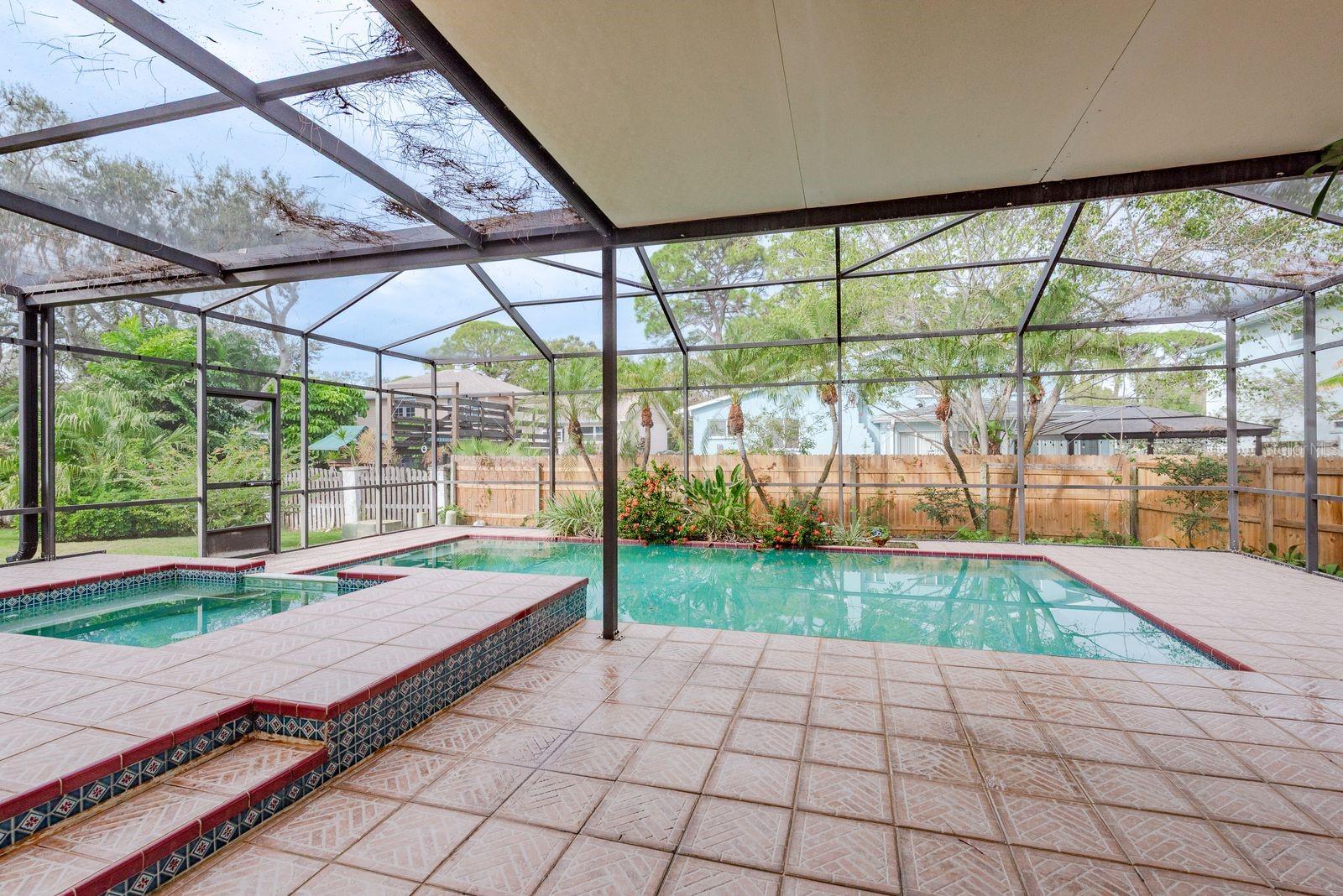 Image 43 of 64 For 14359 82nd Terrace