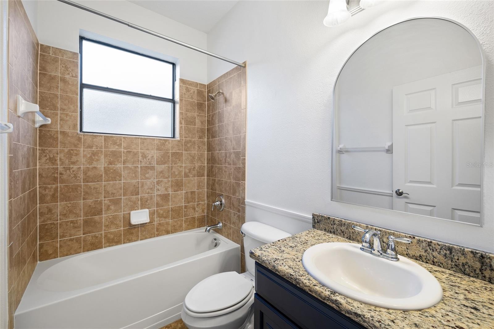 Listing photo id 22 for 9402 59th Street N