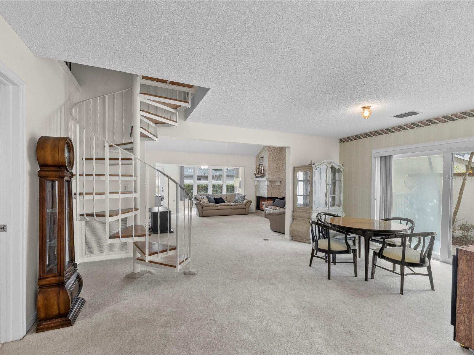 Image 17 of 53 For 10671 Andrew Lane