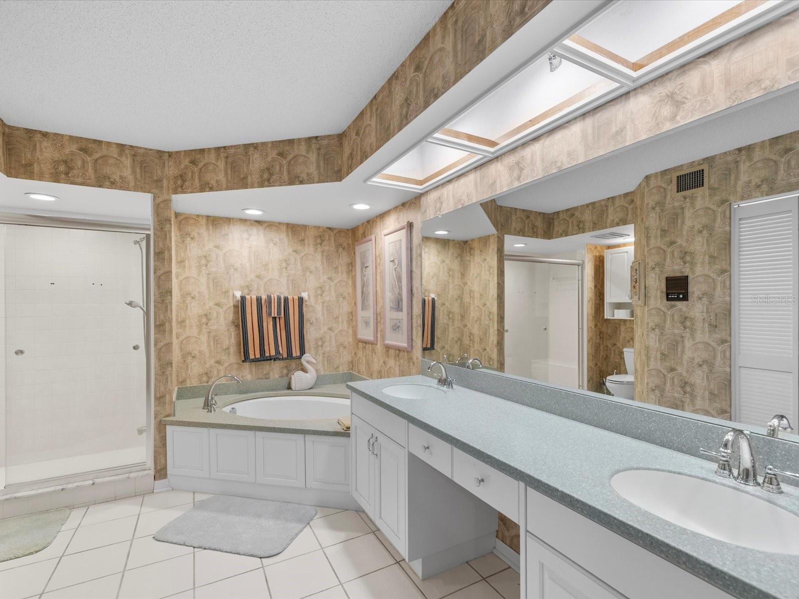 Image 19 of 53 For 10671 Andrew Lane