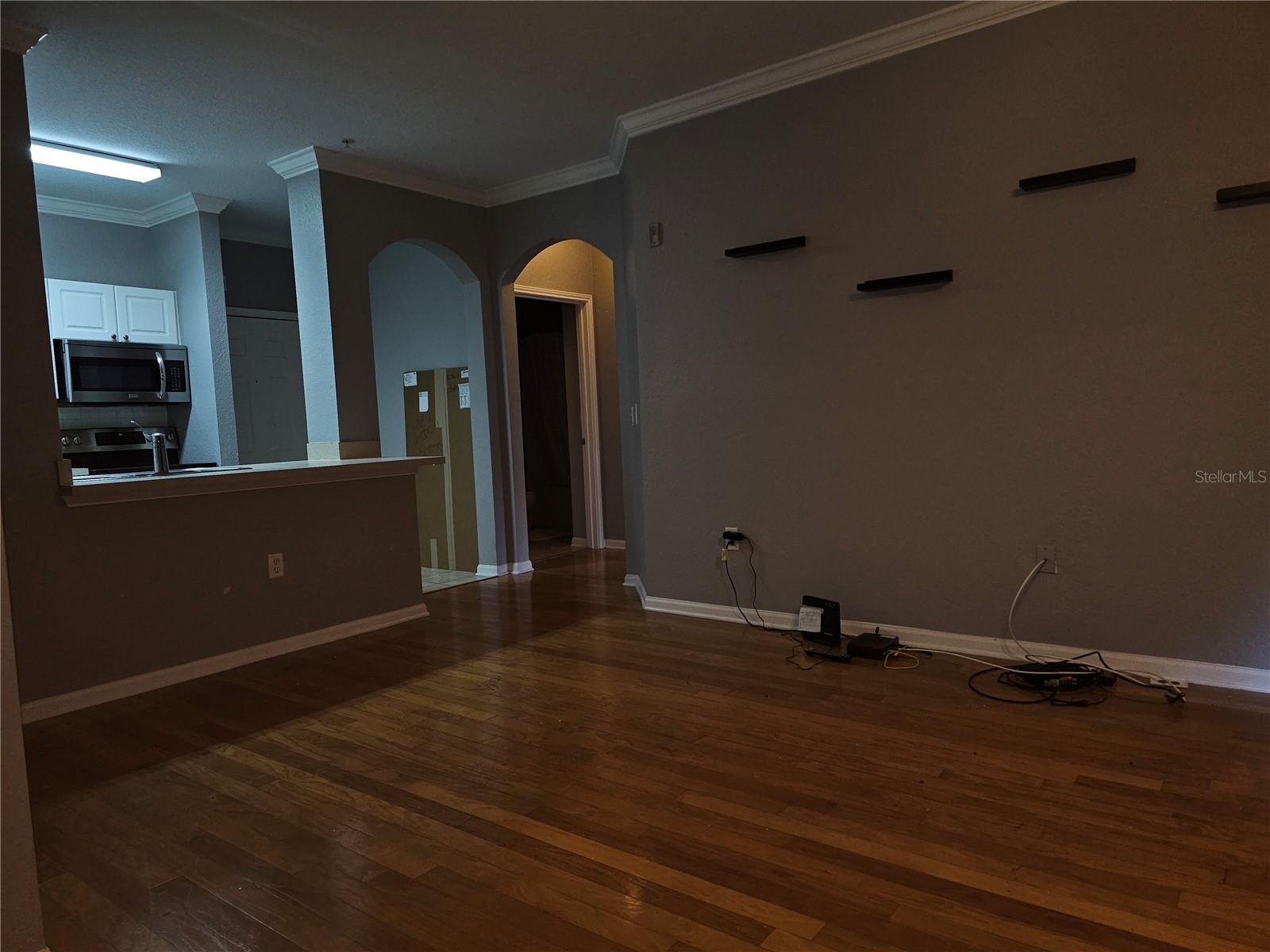 Image 8 of 20 For 1216 Missouri Avenue 202