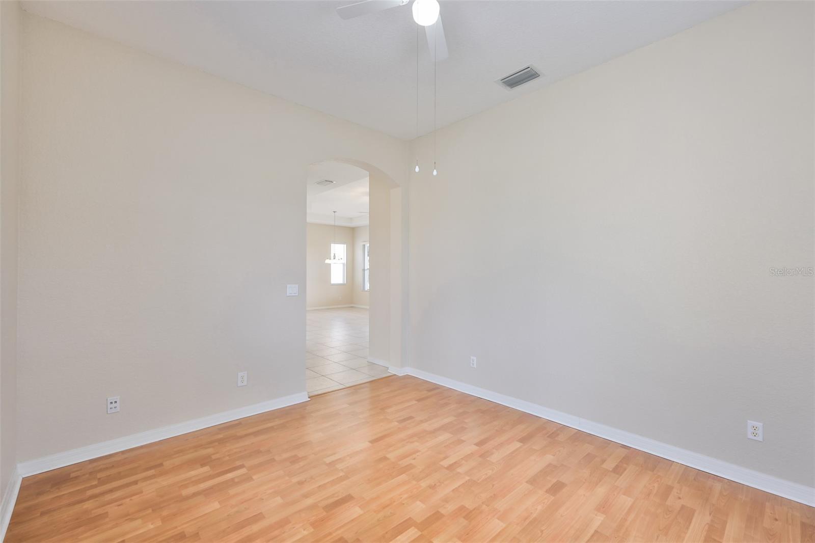 Image 17 of 40 For 840 King Leon Way