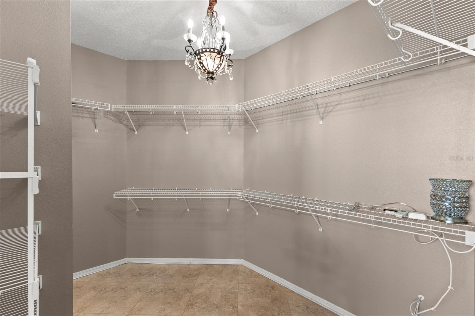 Image 31 of 43 For 18952 Maisons Drive