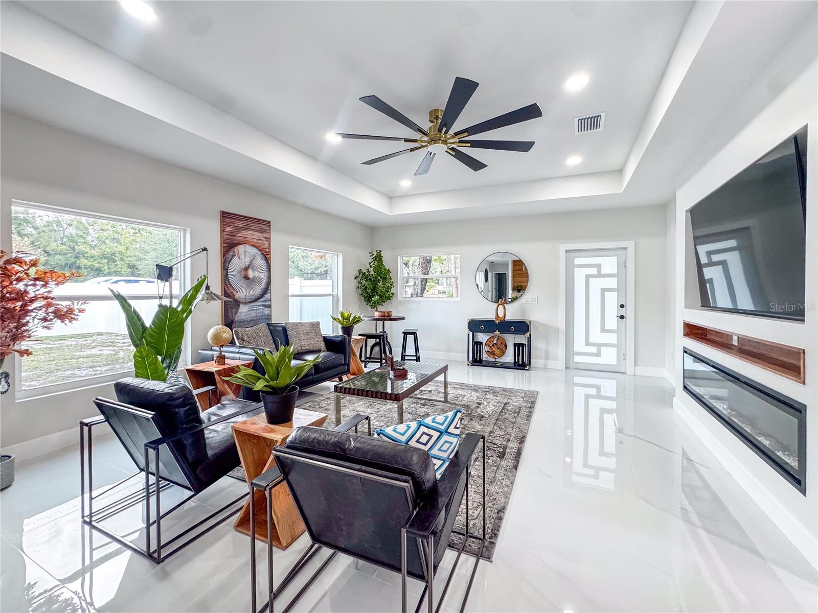 Image 13 of 40 For 6402 Woodlynne Avenue