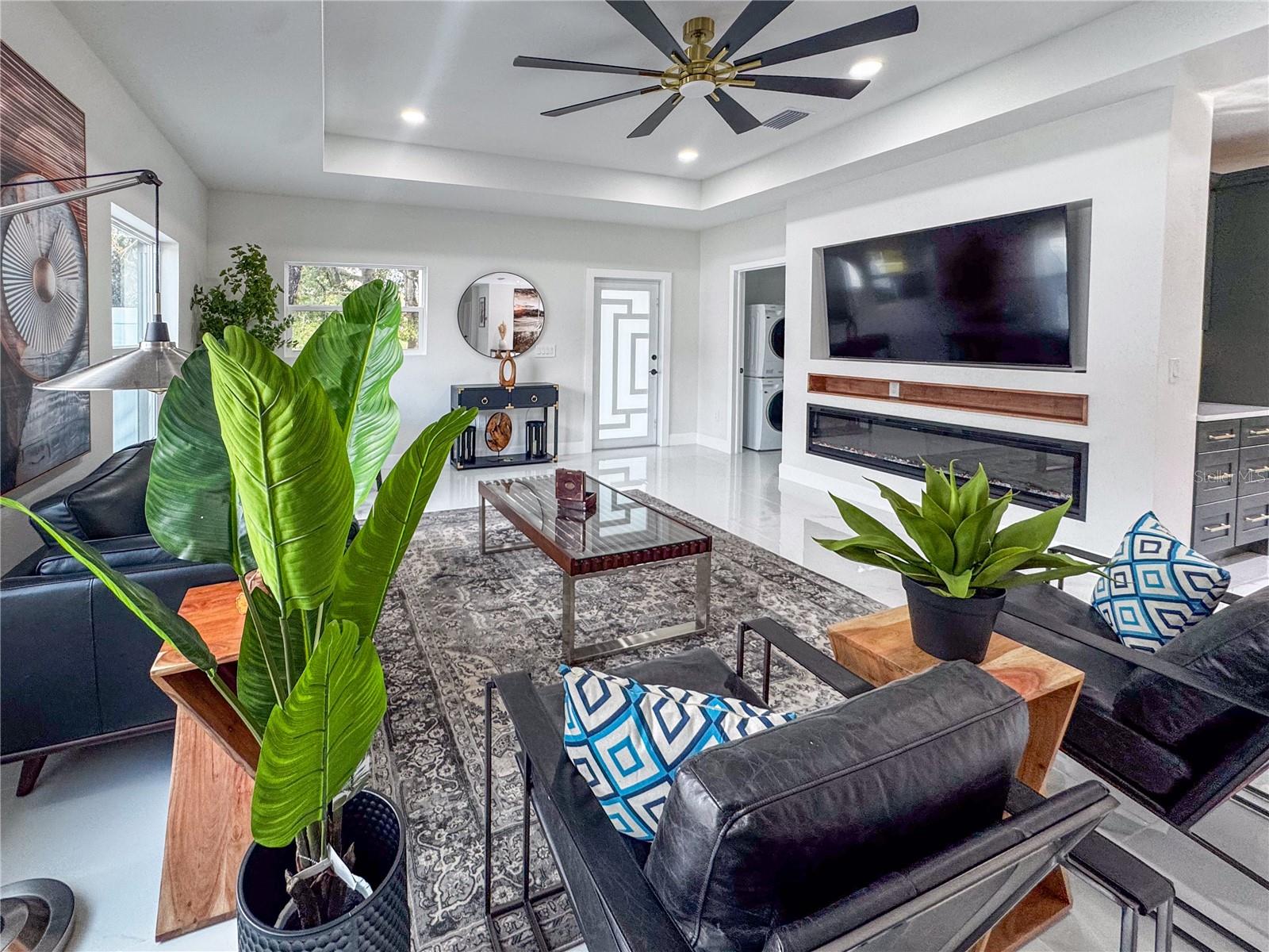 Image 14 of 40 For 6402 Woodlynne Avenue