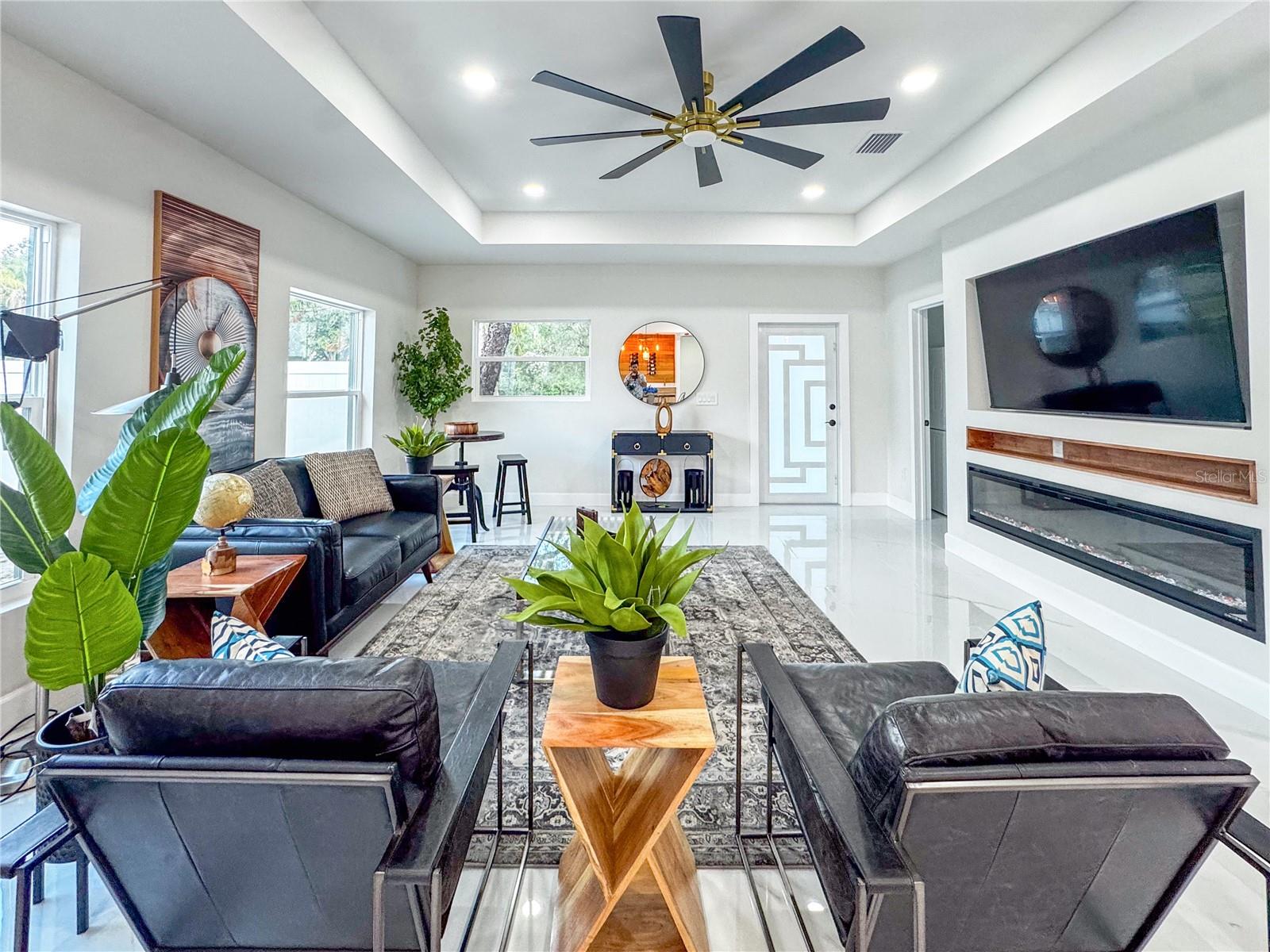 Image 16 of 40 For 6402 Woodlynne Avenue