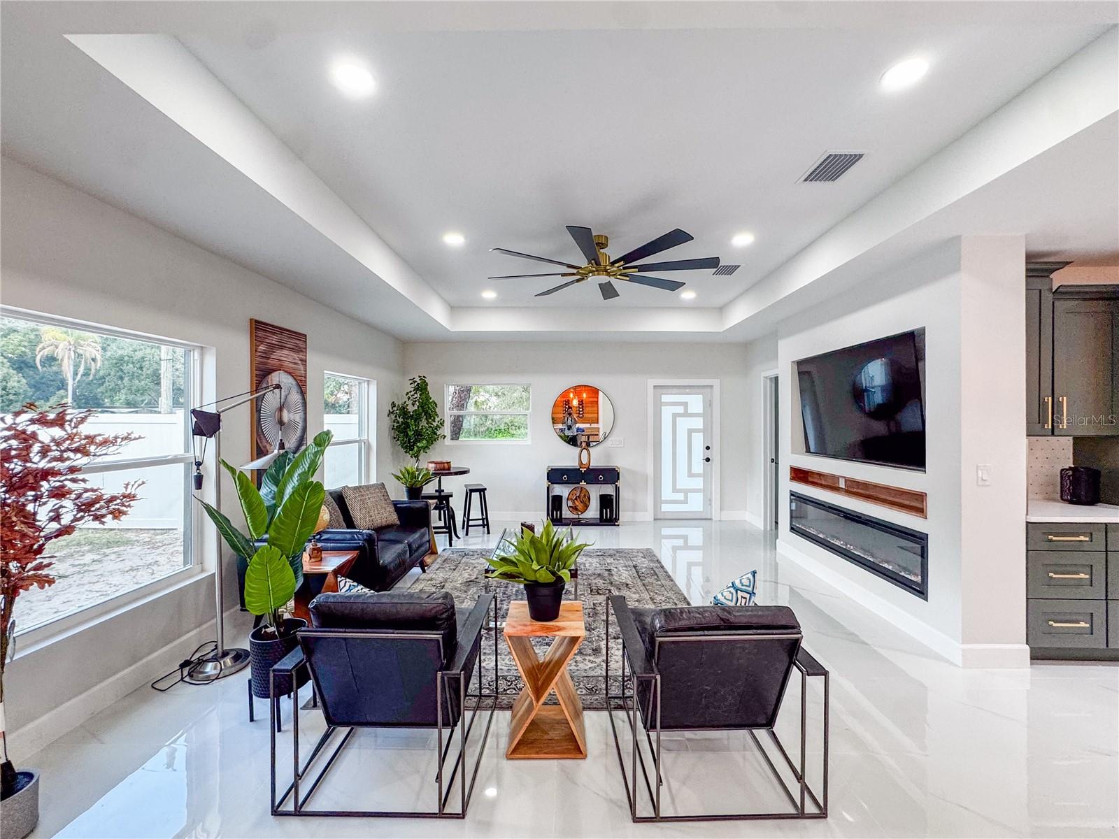 Image 17 of 40 For 6402 Woodlynne Avenue