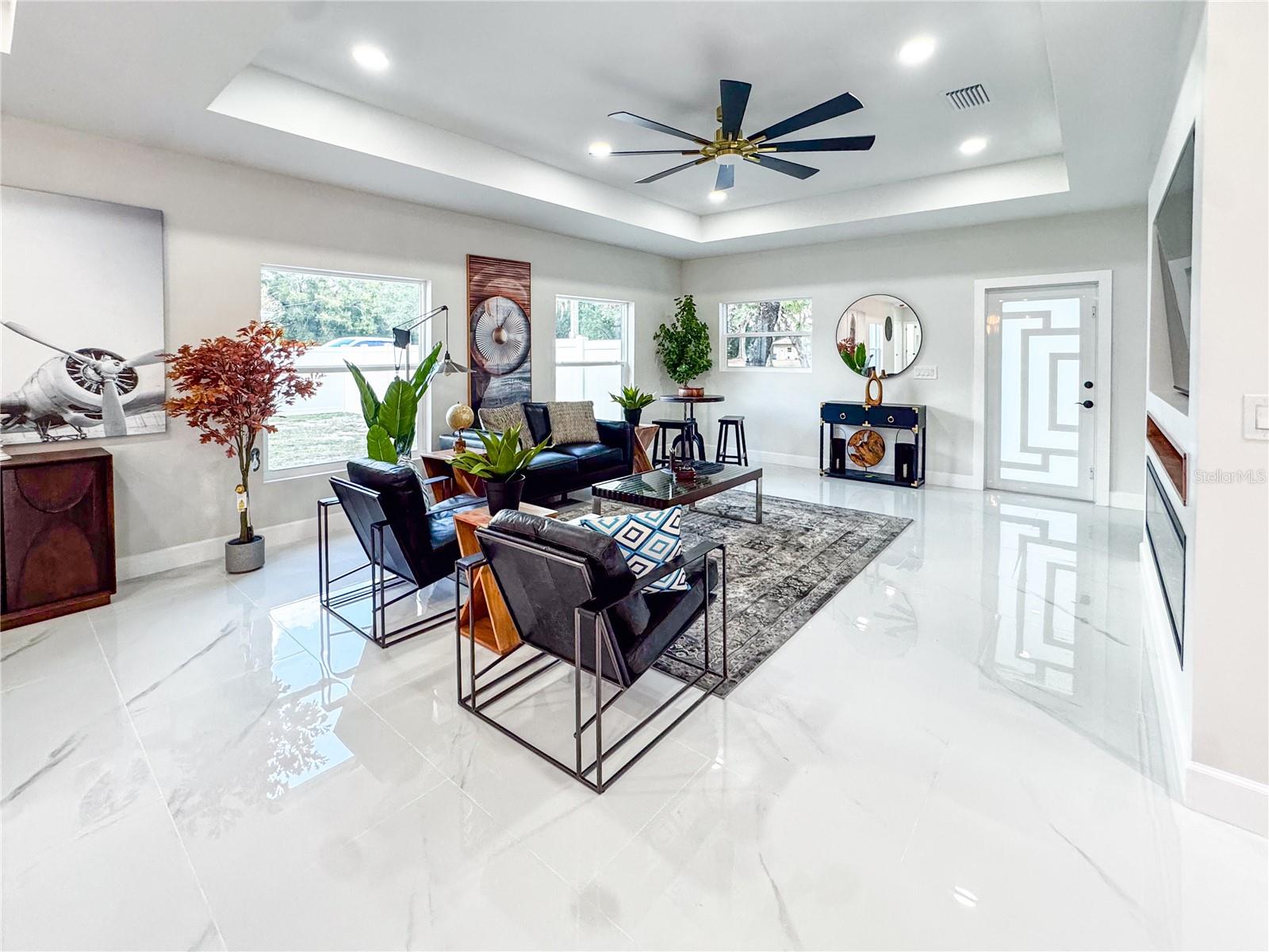 Image 18 of 40 For 6402 Woodlynne Avenue