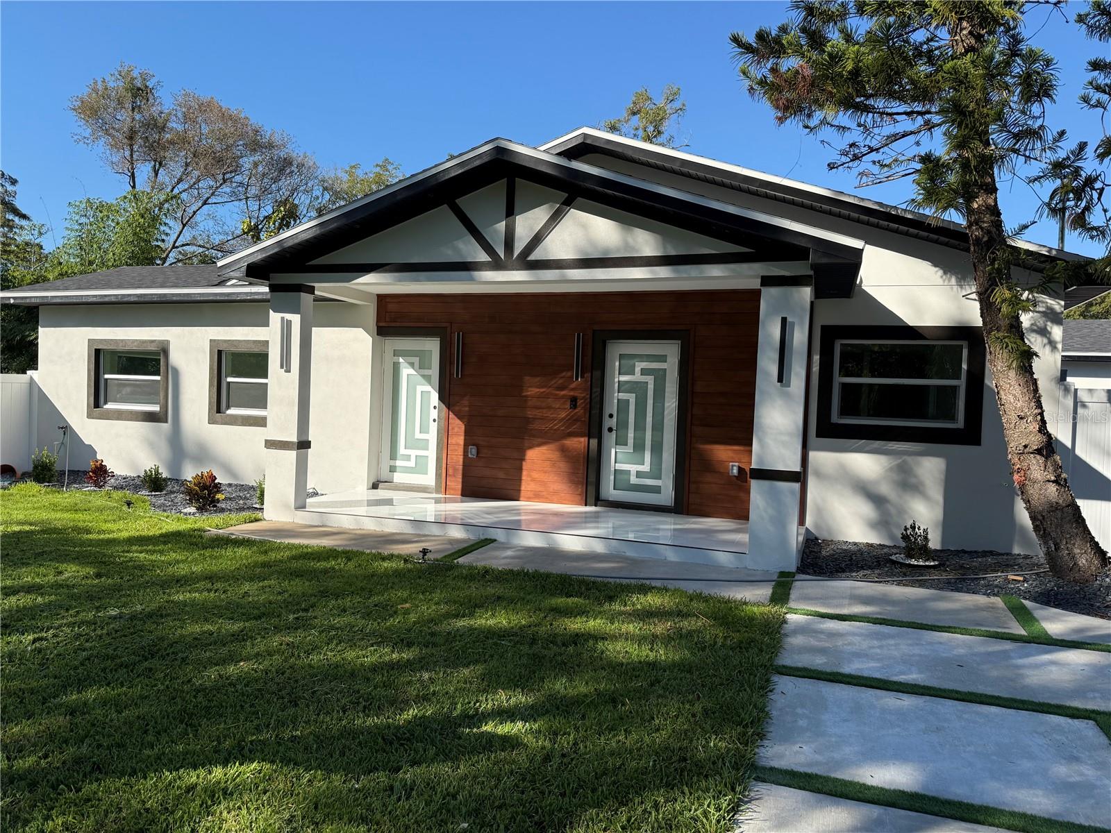 Image 2 of 40 For 6402 Woodlynne Avenue