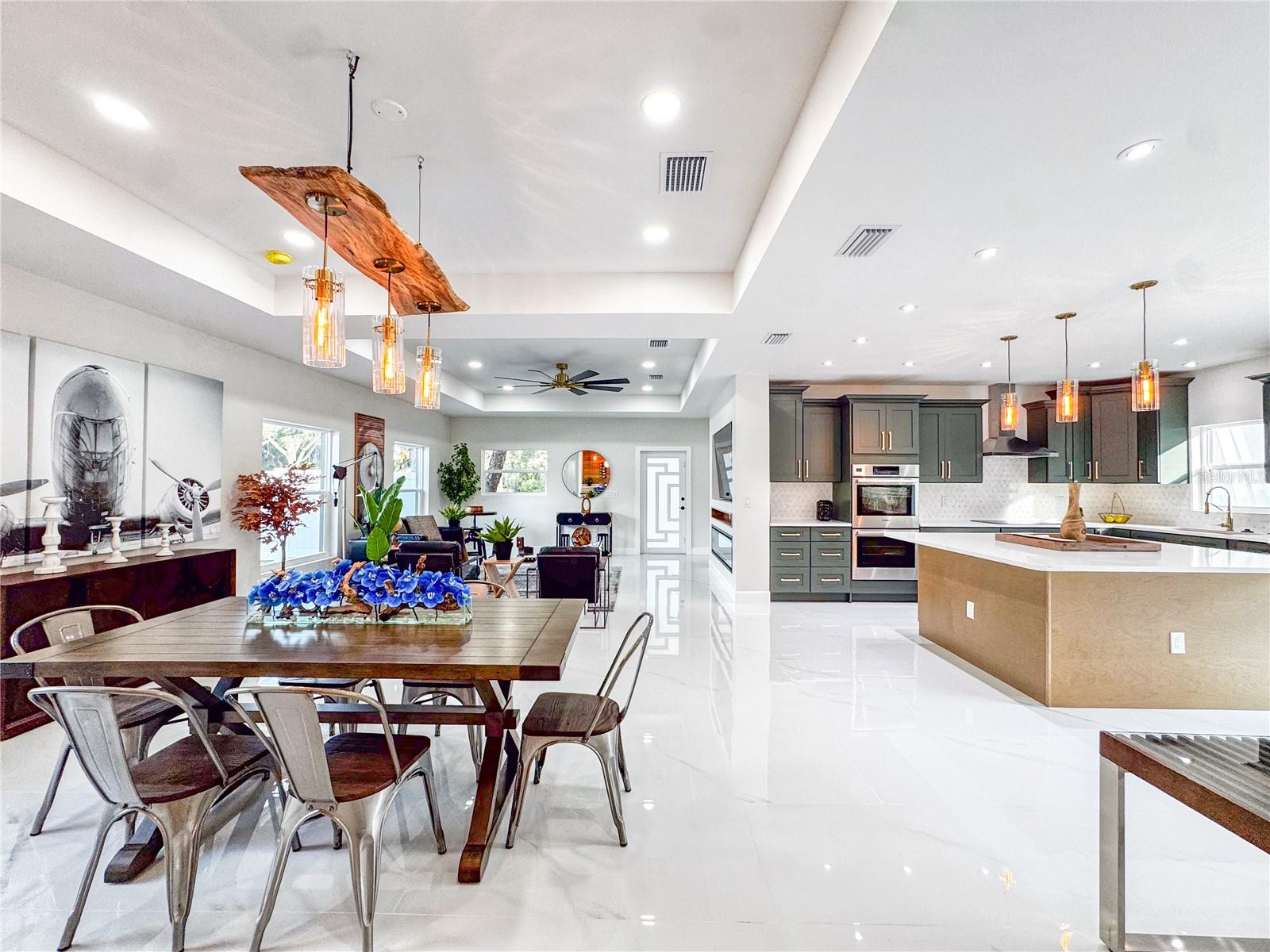 Image 23 of 40 For 6402 Woodlynne Avenue