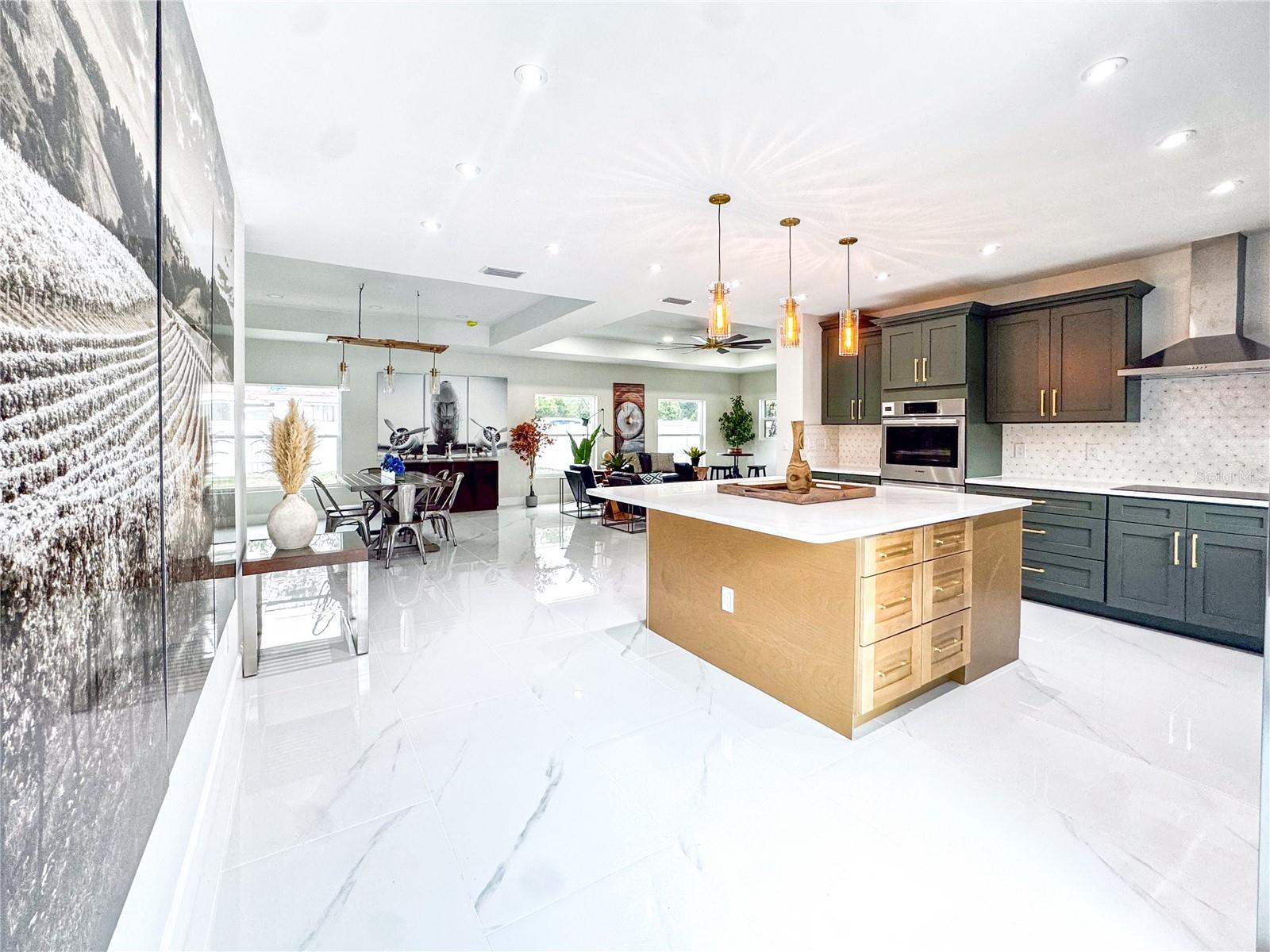 Image 26 of 40 For 6402 Woodlynne Avenue