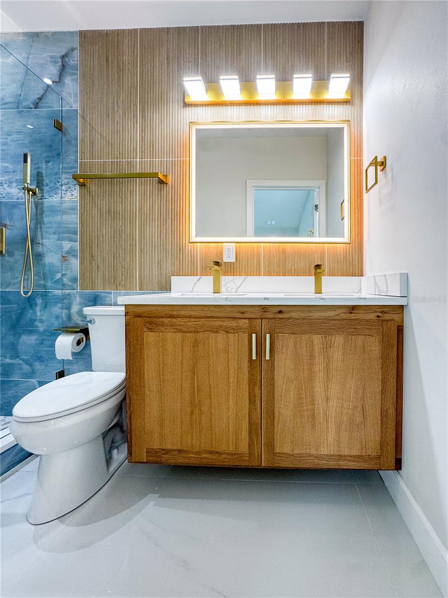 Image 30 of 40 For 6402 Woodlynne Avenue