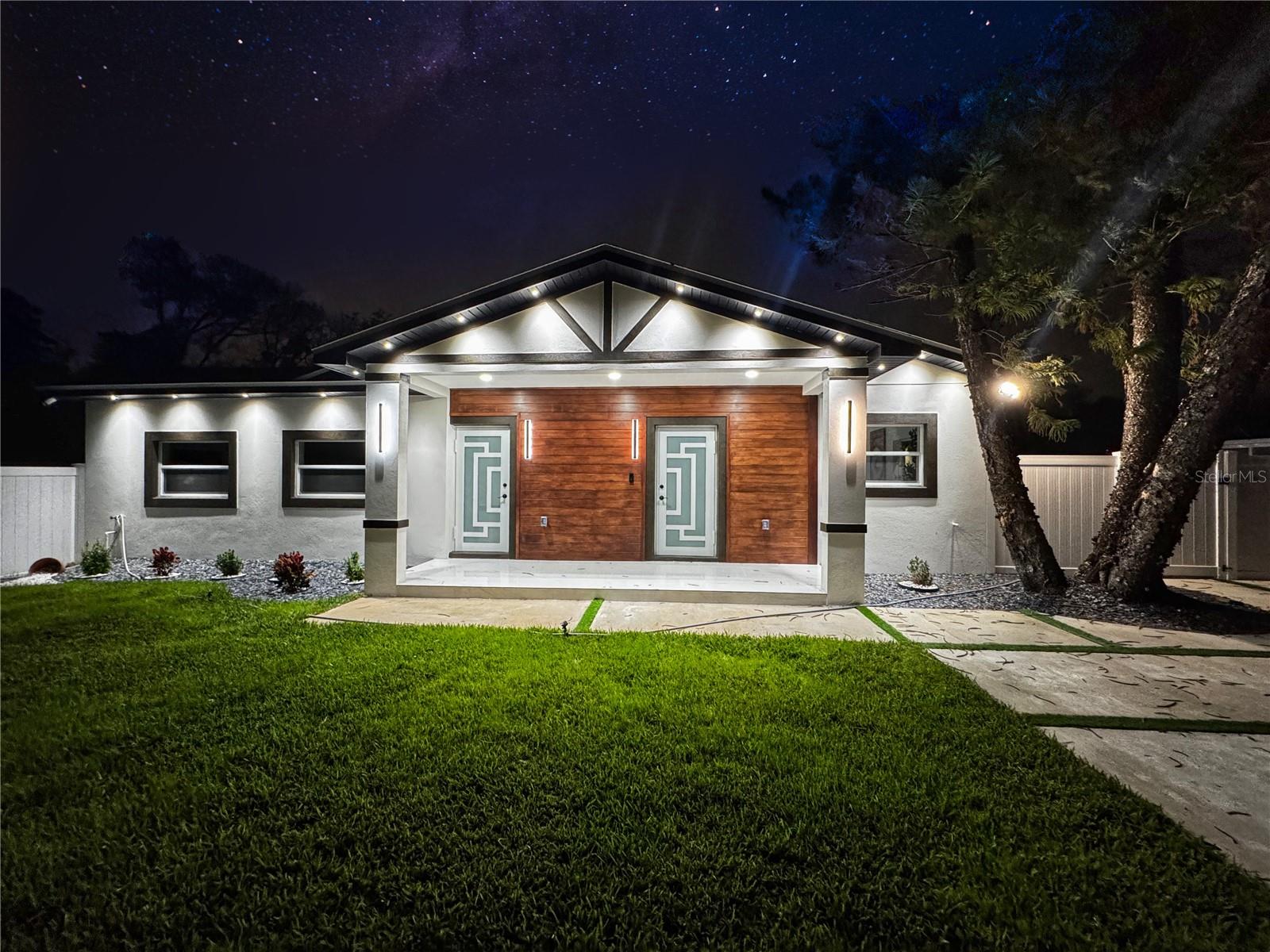 Image 9 of 40 For 6402 Woodlynne Avenue