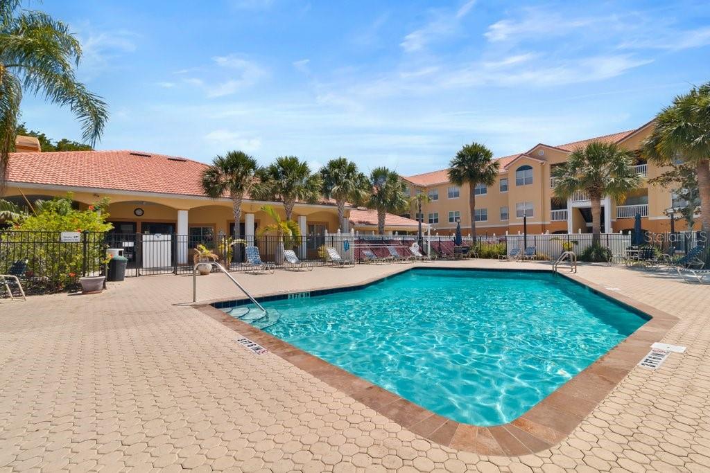 Image 36 of 42 For 10764 70th Avenue 5203