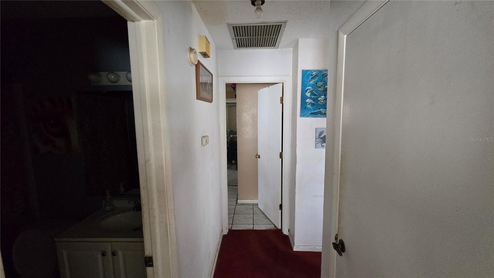 Image 22 of 32 For 3426 7th Avenue Se