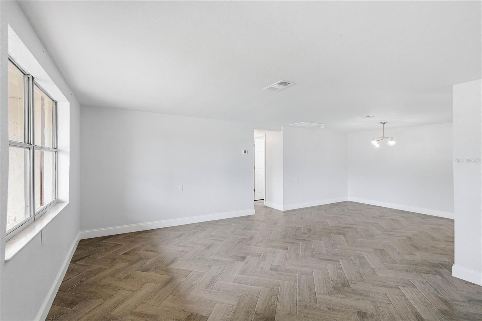 Image 4 of 55 For 5440 Quist Drive