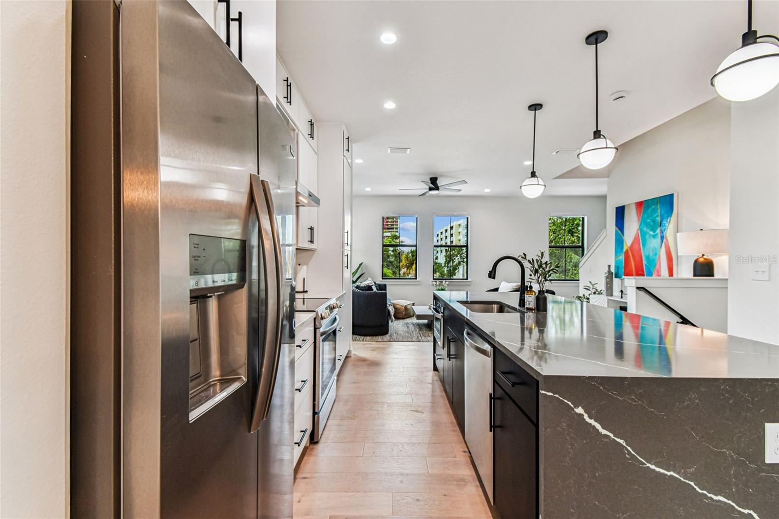 Listing photo id 28 for 1218 Kay Street 27