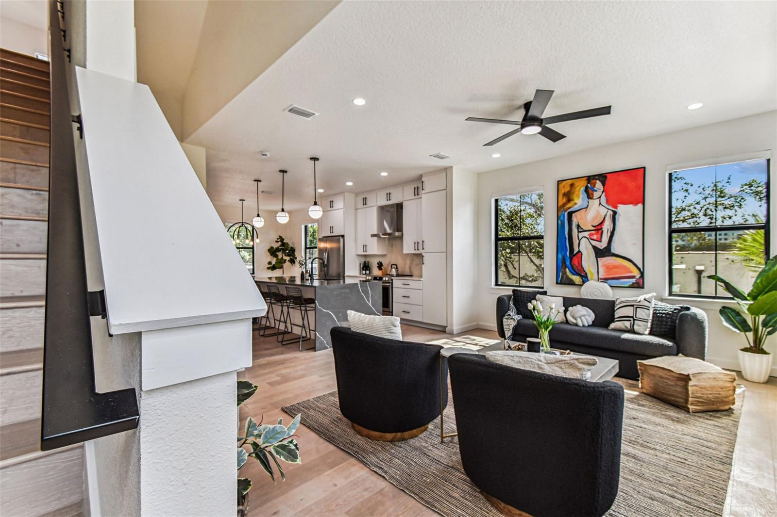 Listing photo id 42 for 1218 Kay Street 27