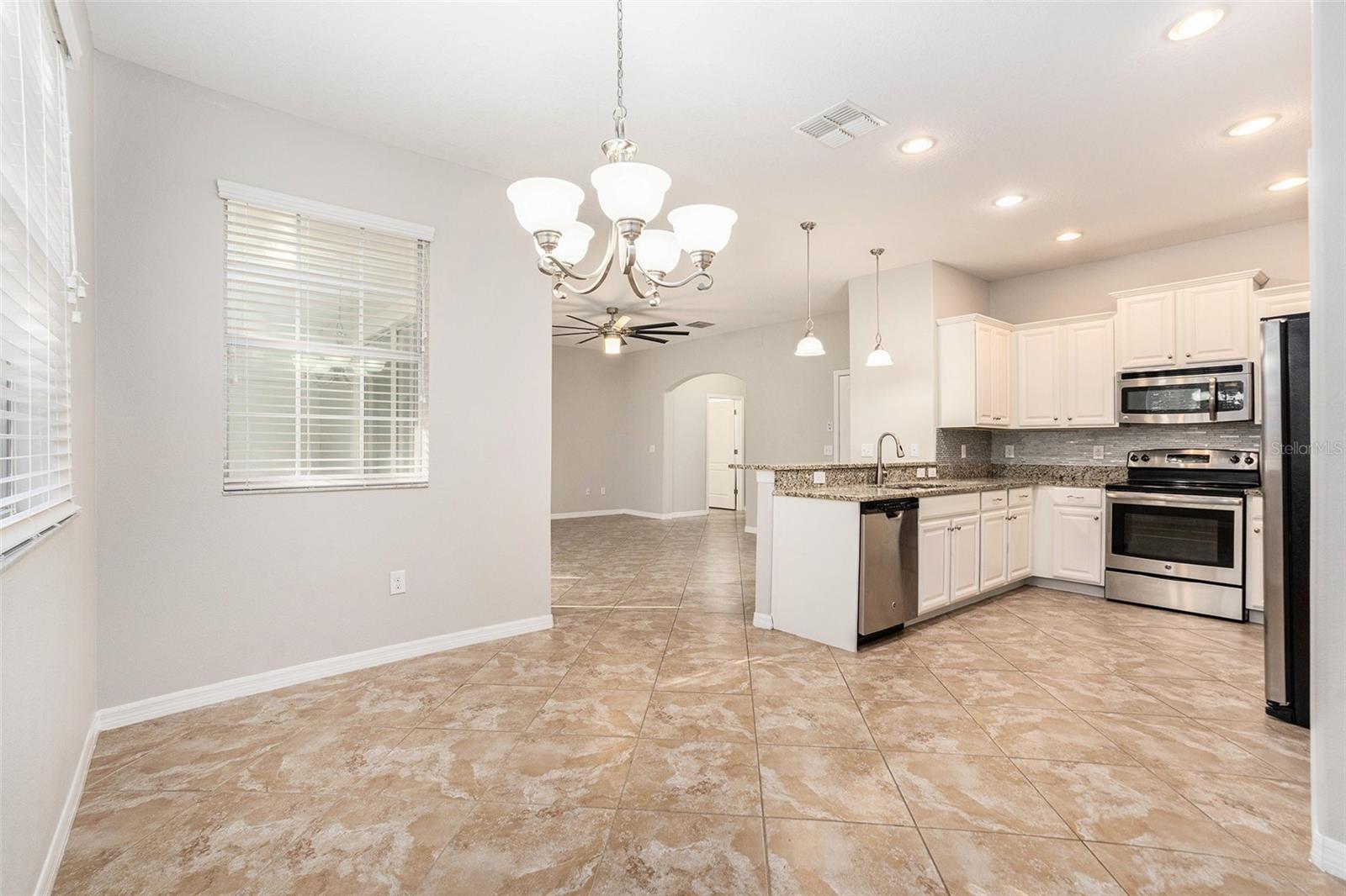 Image 7 of 29 For 20541 Grand Vista Lane