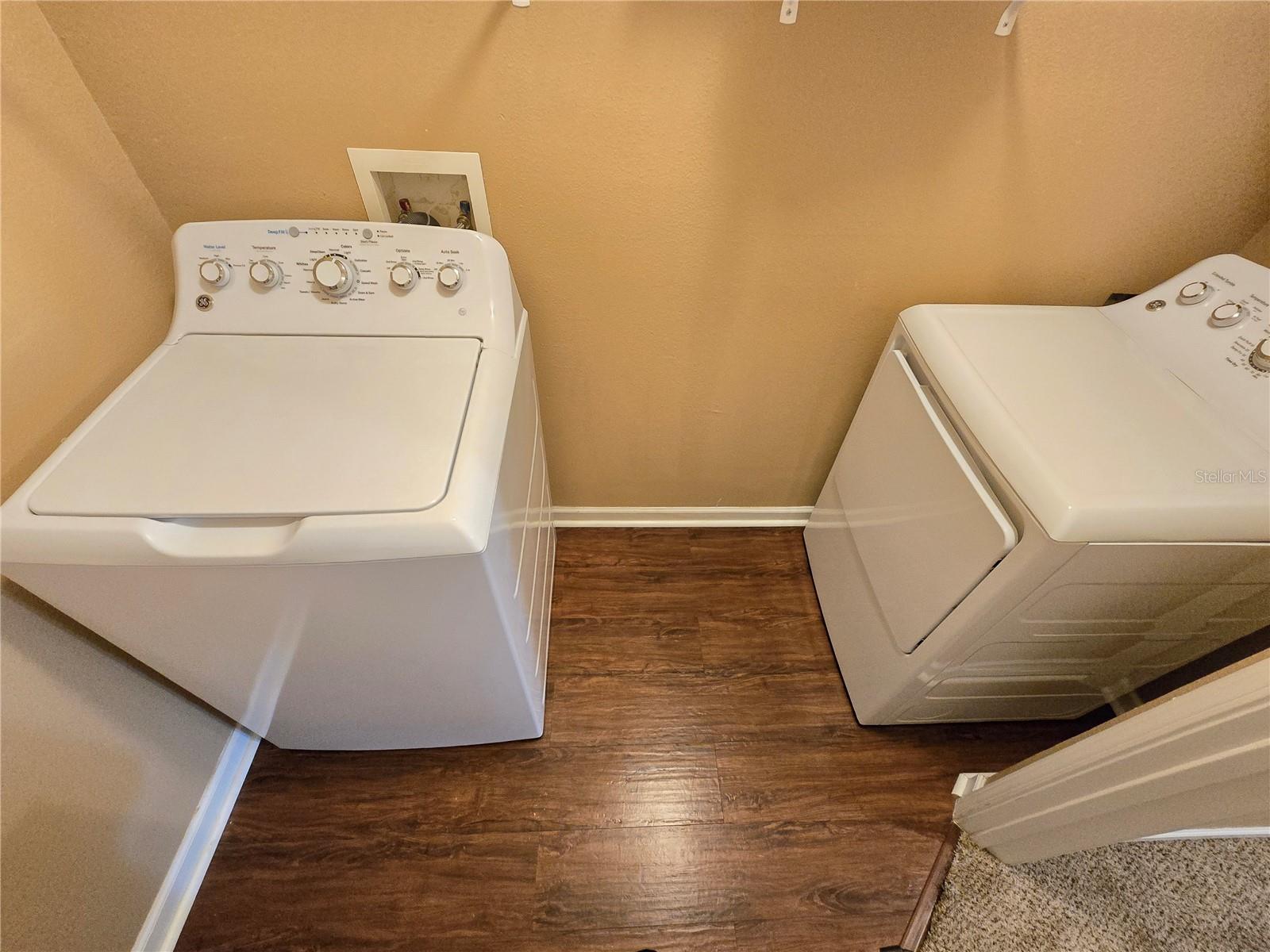 Image 10 of 52 For 10424 Villa View Circle 10424