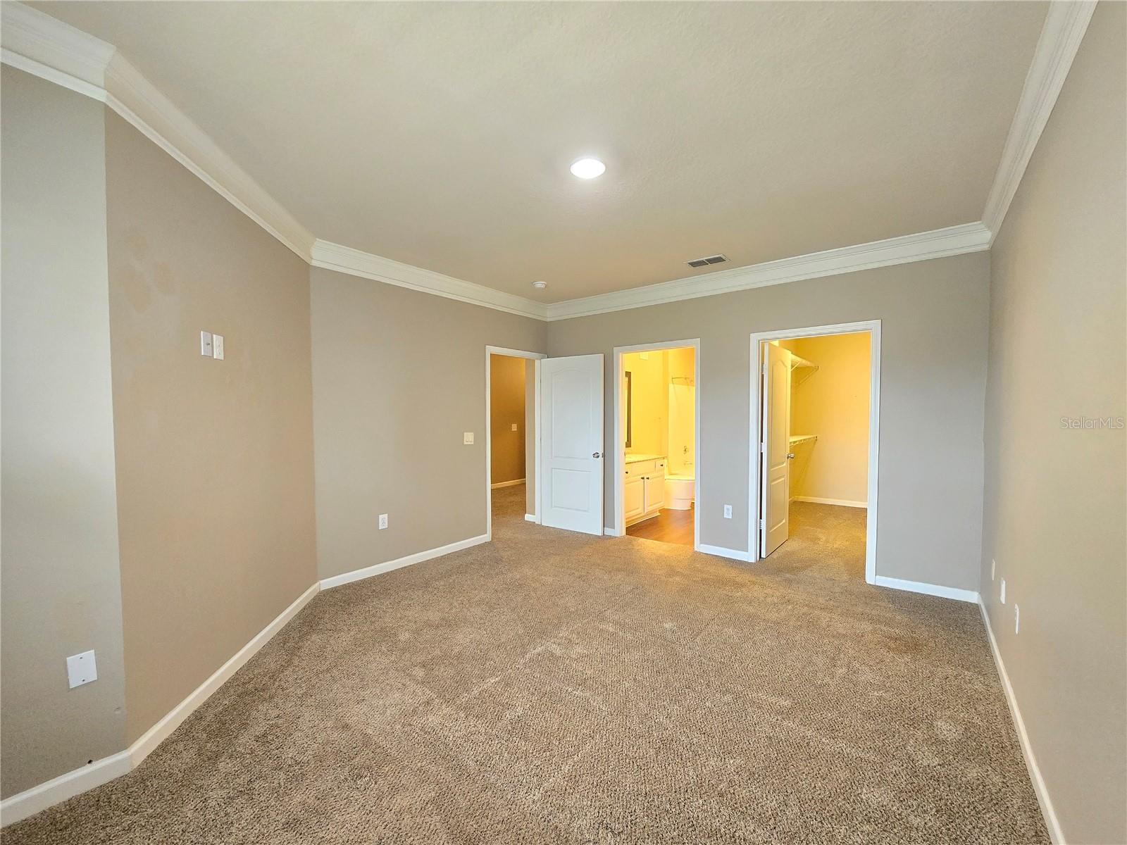 Image 14 of 52 For 10424 Villa View Circle 10424