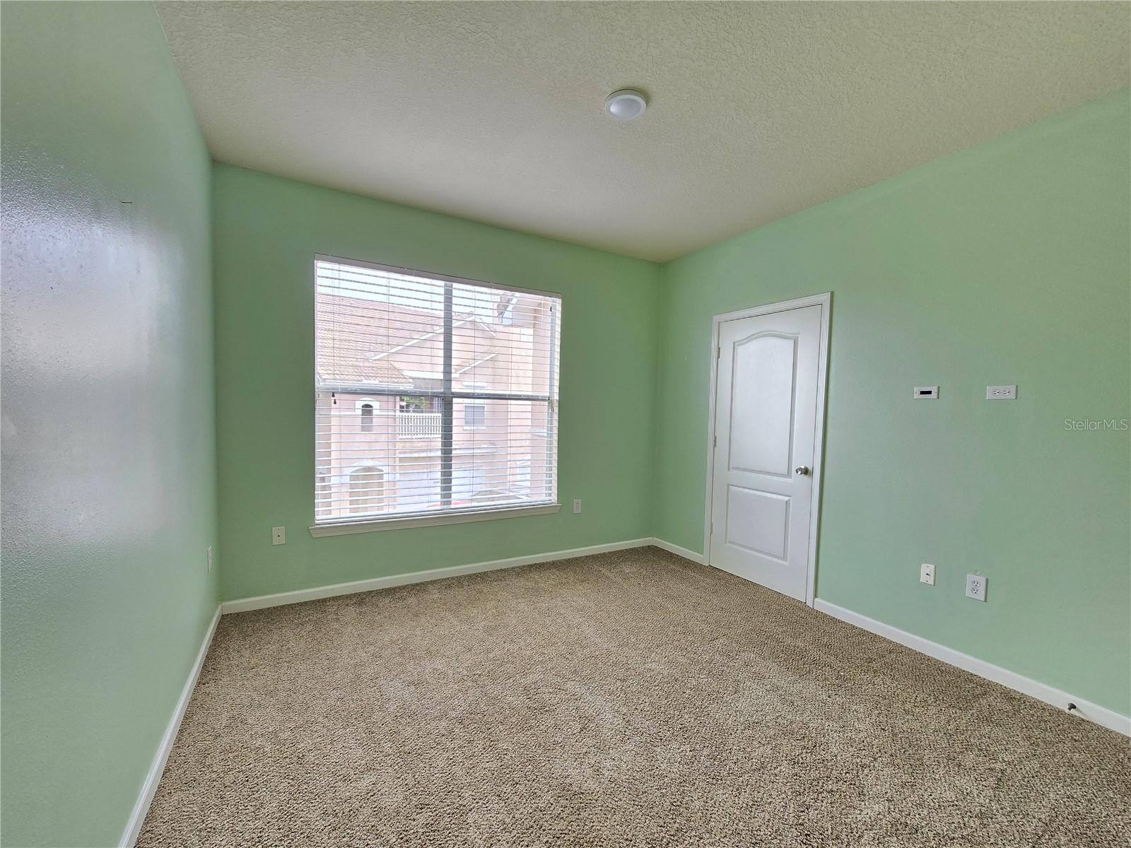 Image 20 of 52 For 10424 Villa View Circle 10424