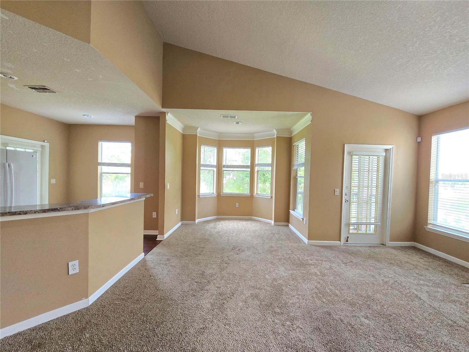 Image 30 of 52 For 10424 Villa View Circle 10424