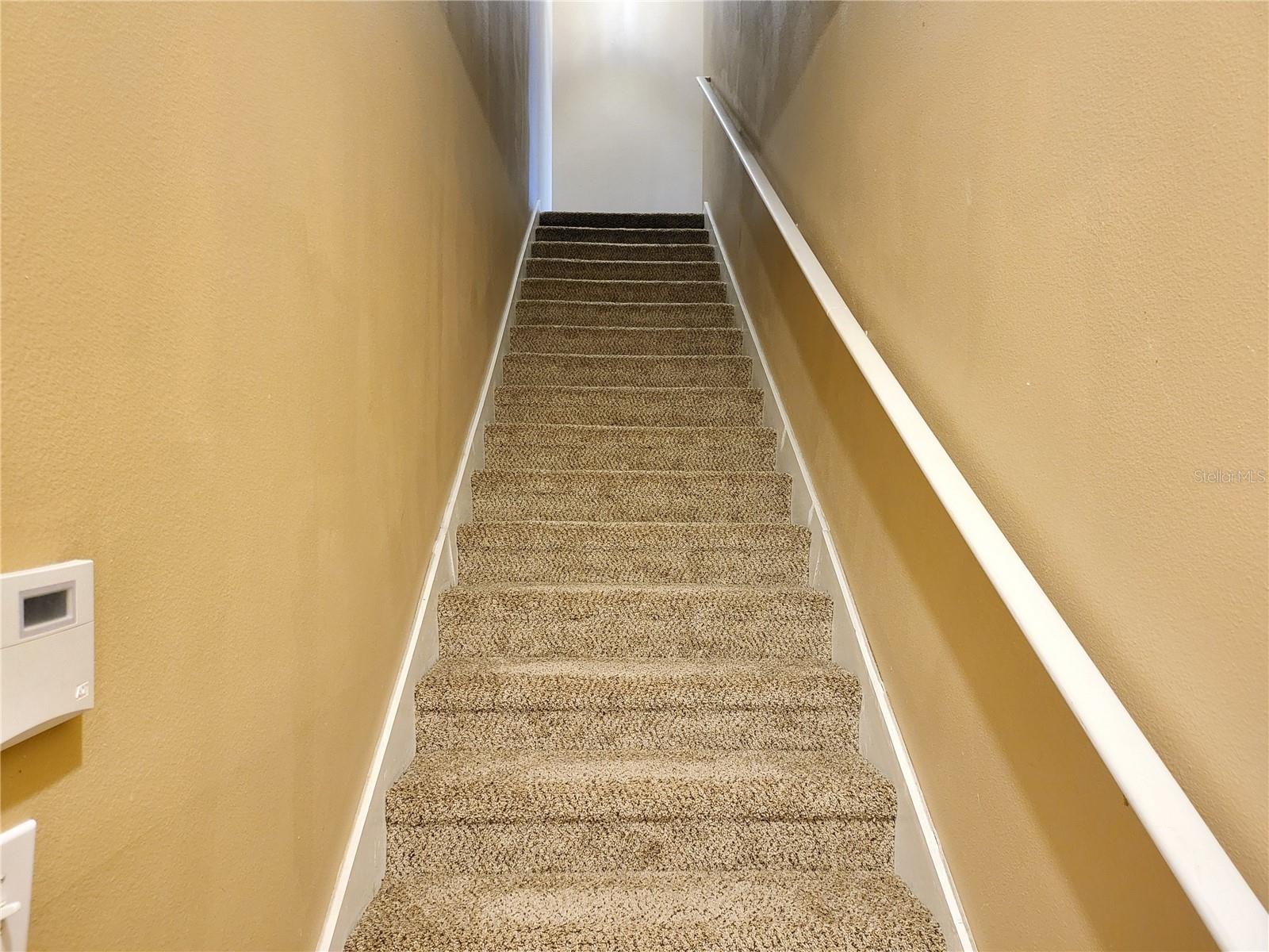 Image 8 of 52 For 10424 Villa View Circle 10424