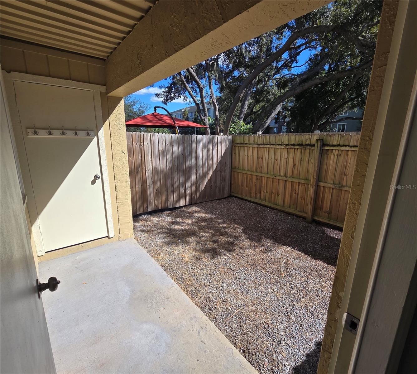 Image 17 of 18 For 510 Golden Raintree Place 510