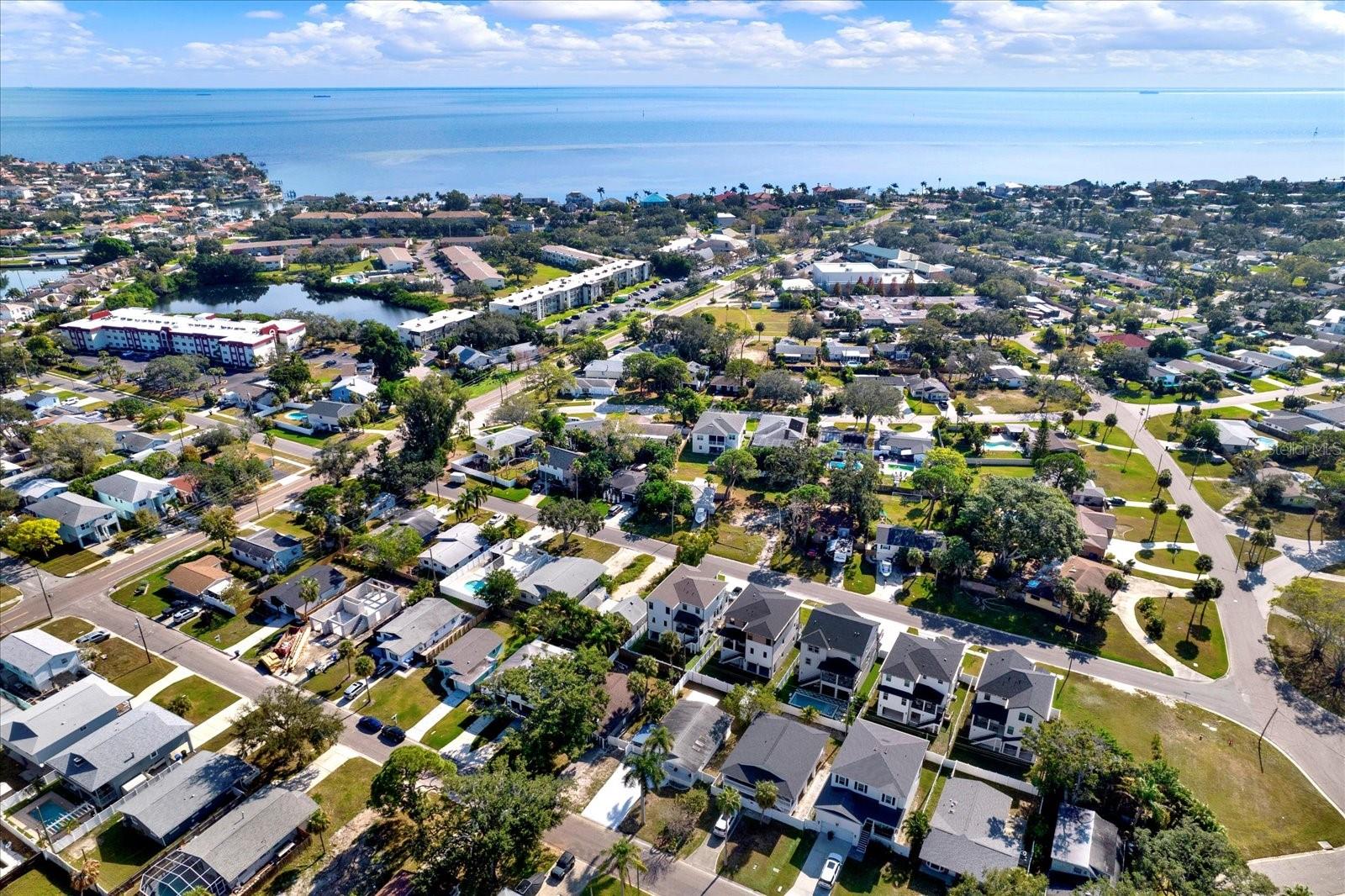 Image 15 of 16 For 1734 Maryland Avenue Ne