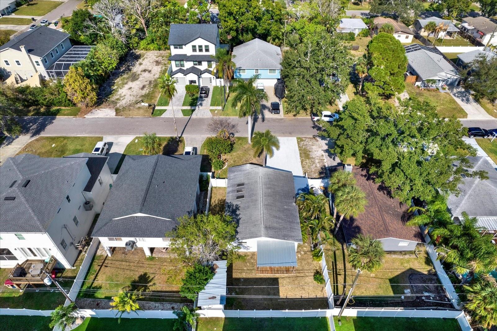 Image 9 of 16 For 1734 Maryland Avenue Ne