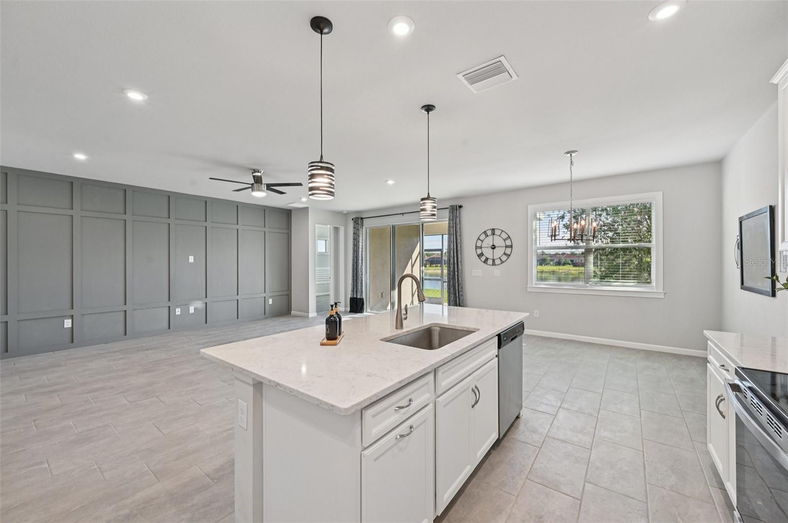 Image 9 of 37 For 20280 Concerto Place