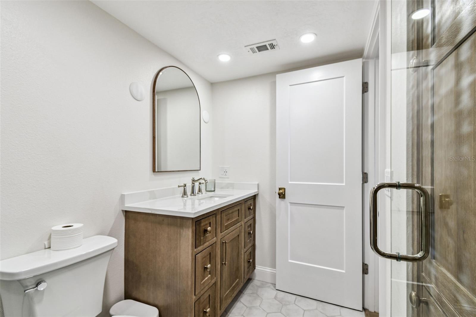 Image 25 of 49 For 7100 Sunset Way 305