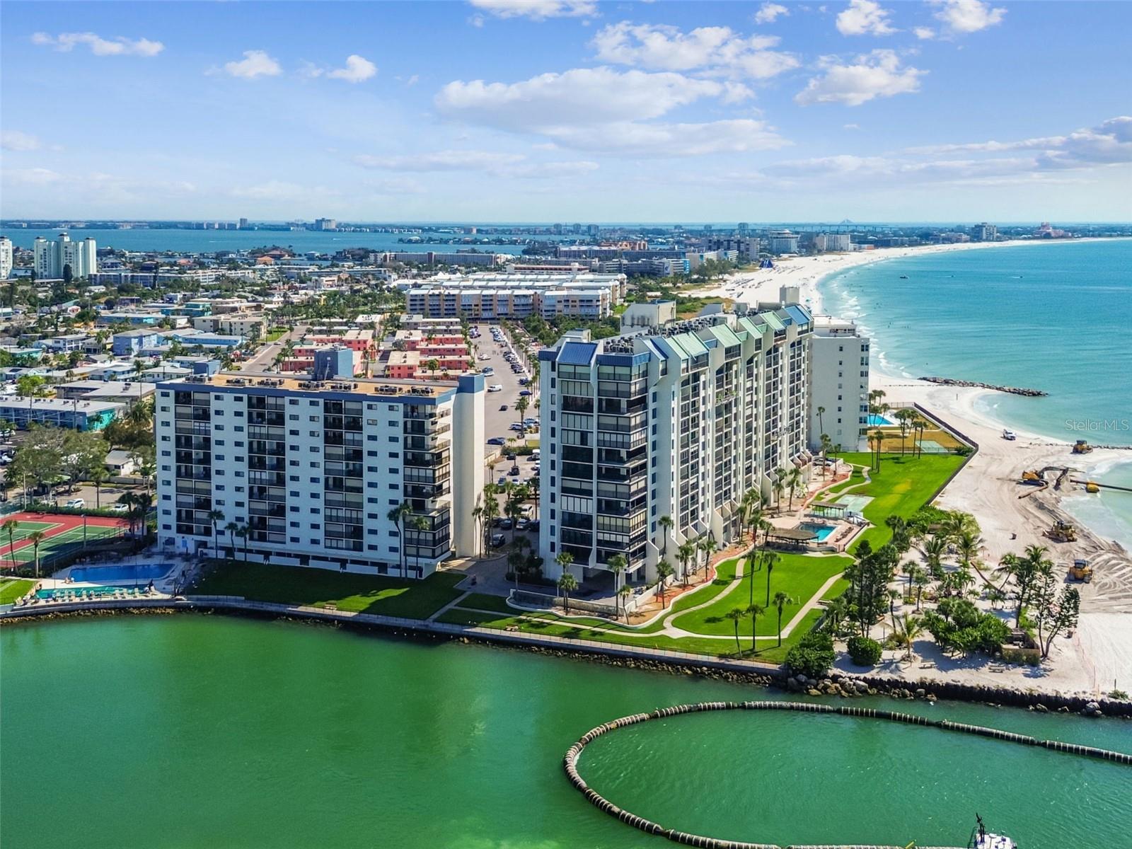 Image 35 of 49 For 7100 Sunset Way 305