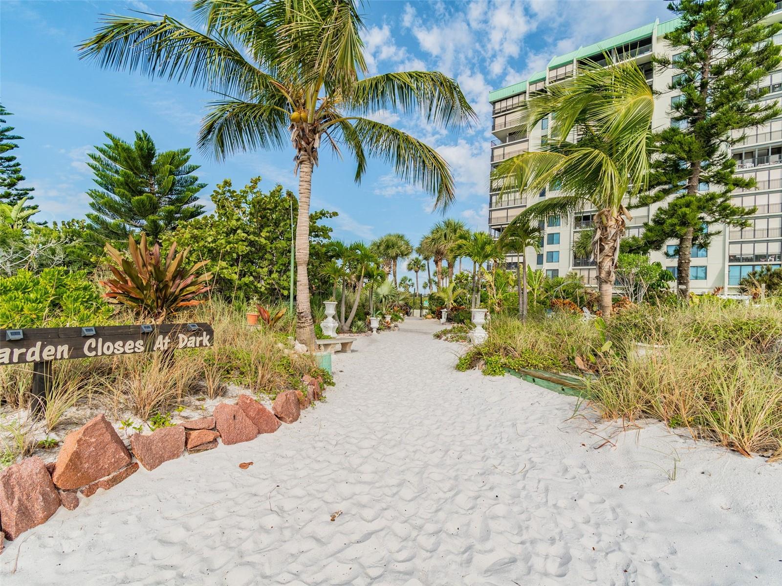 Image 49 of 49 For 7100 Sunset Way 305