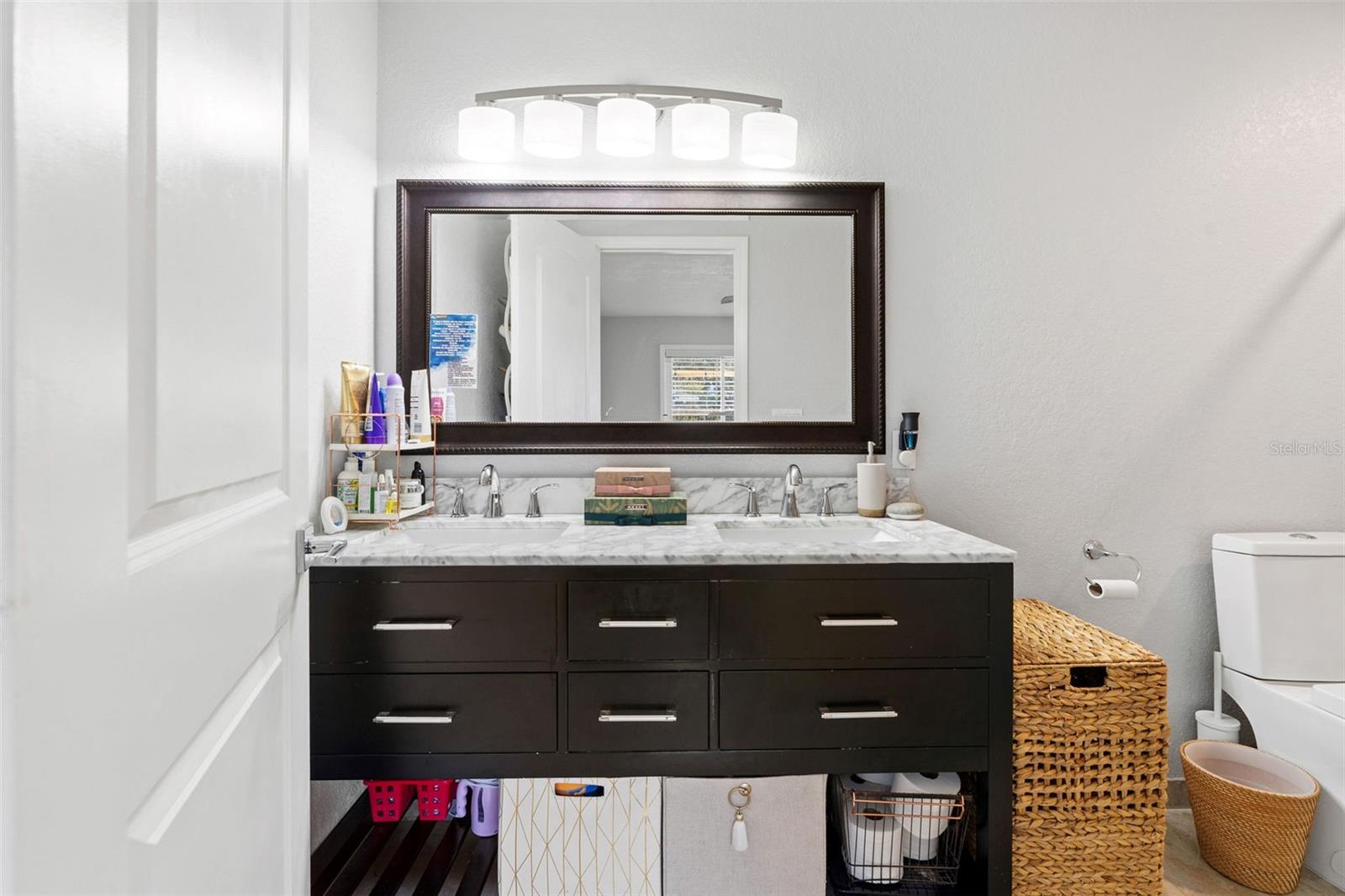 Image 16 of 29 For 2453 Roberta Street