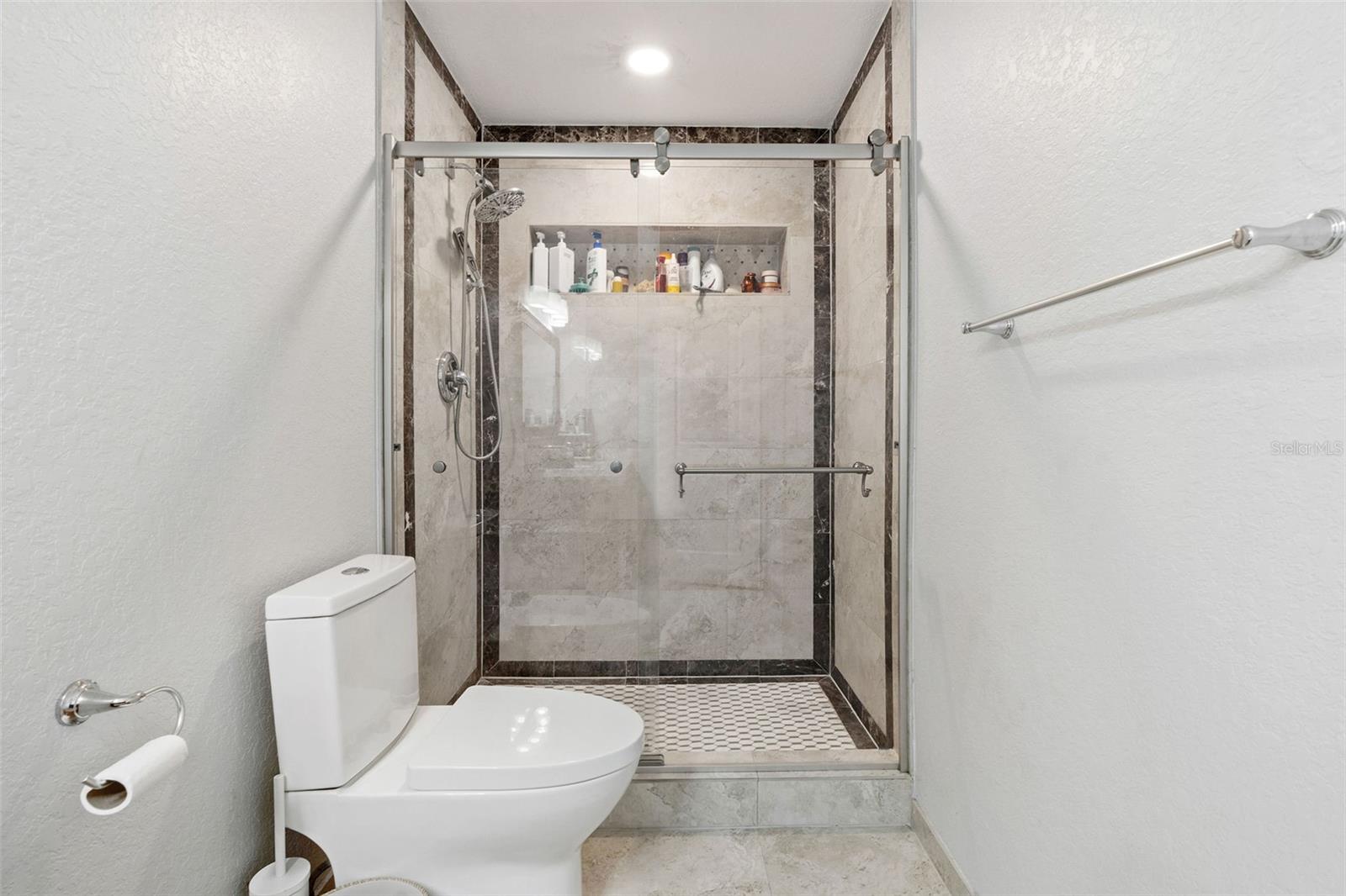 Image 17 of 29 For 2453 Roberta Street