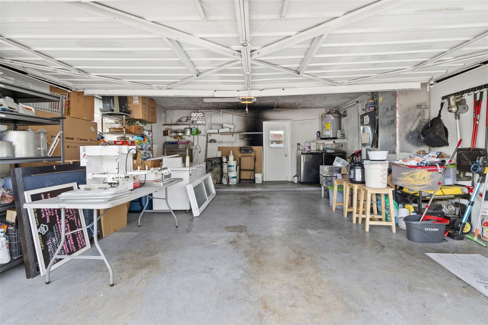 Image 23 of 29 For 2453 Roberta Street