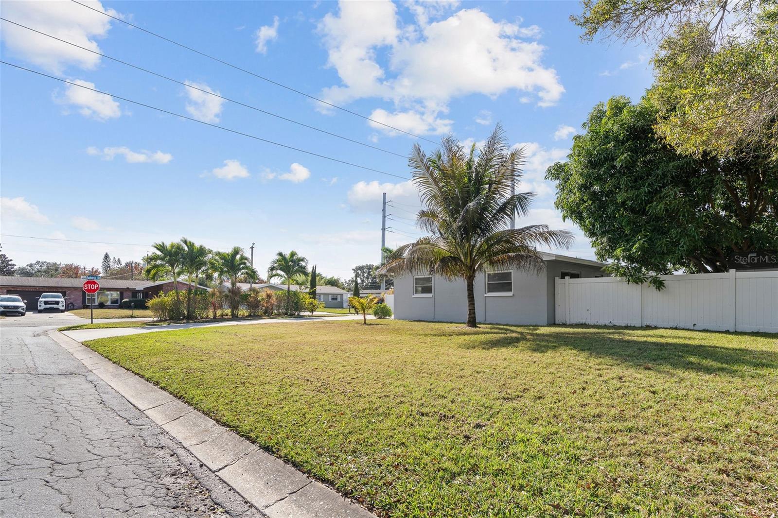 Image 27 of 29 For 2453 Roberta Street