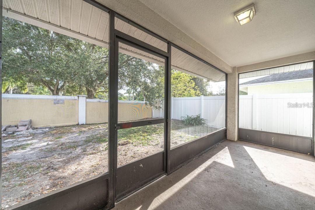 Image 20 of 21 For 2025 Peaceful Palm Street