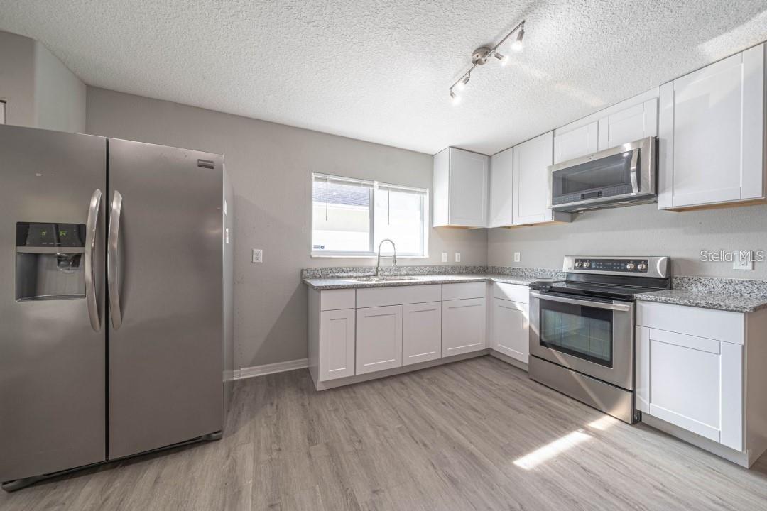 Image 8 of 21 For 2025 Peaceful Palm Street