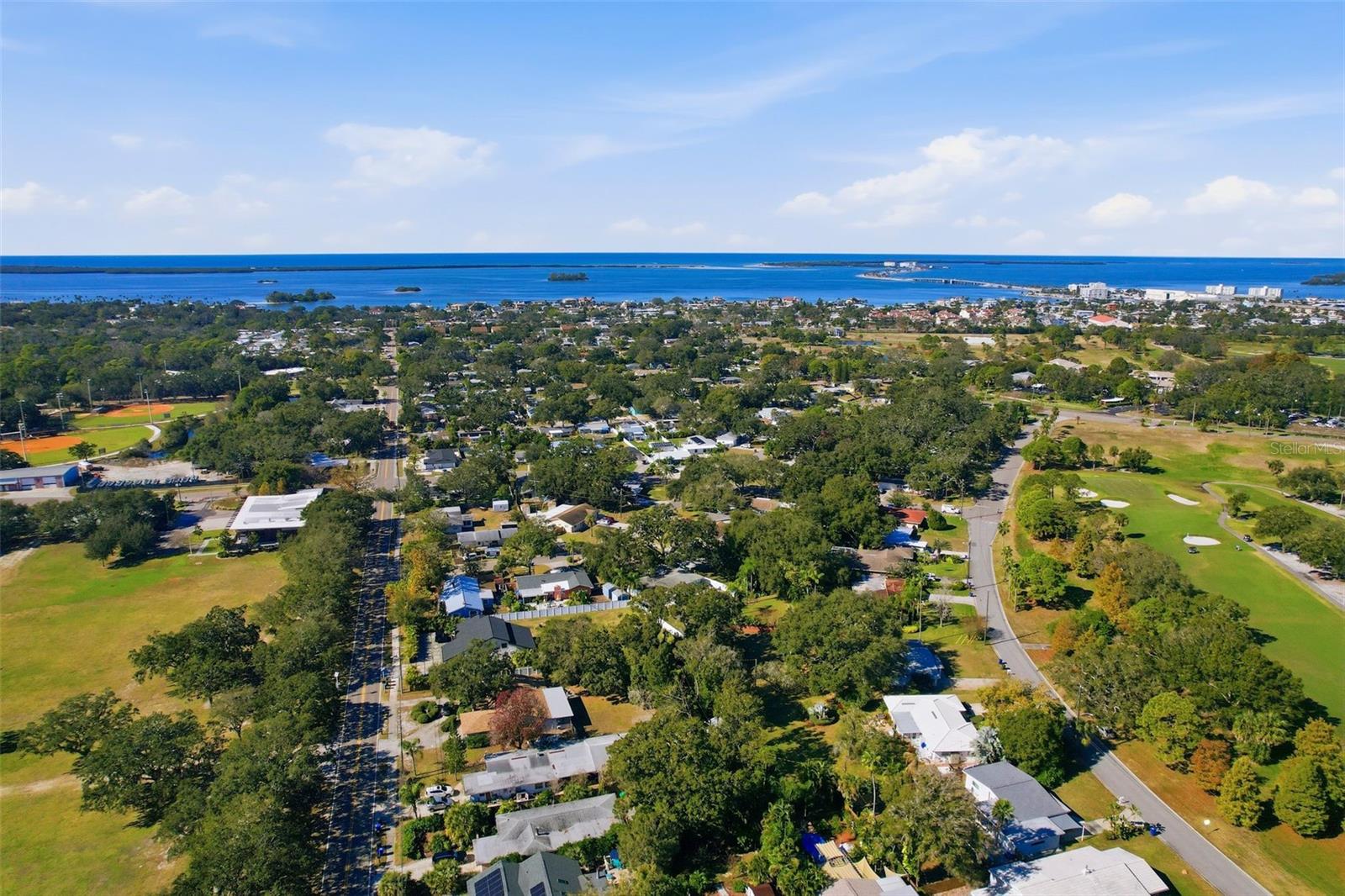 Image 30 of 35 For 975 Gulf View Boulevard