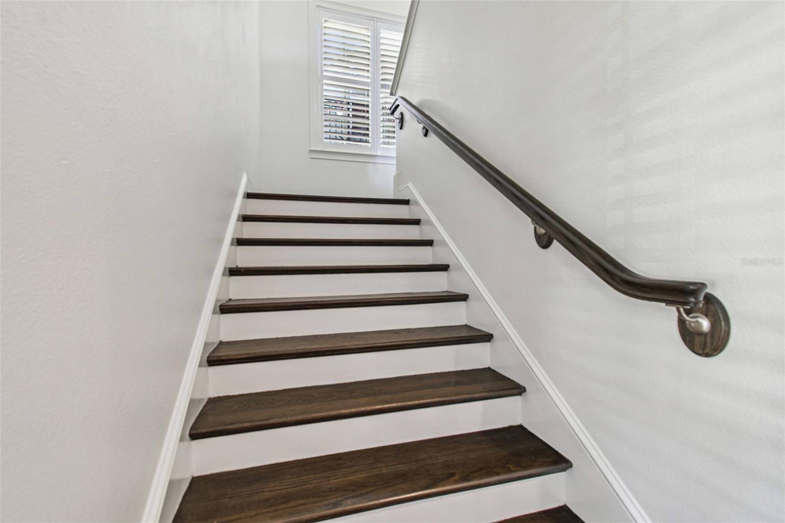 Image 31 of 46 For 1008 Moody Avenue 6