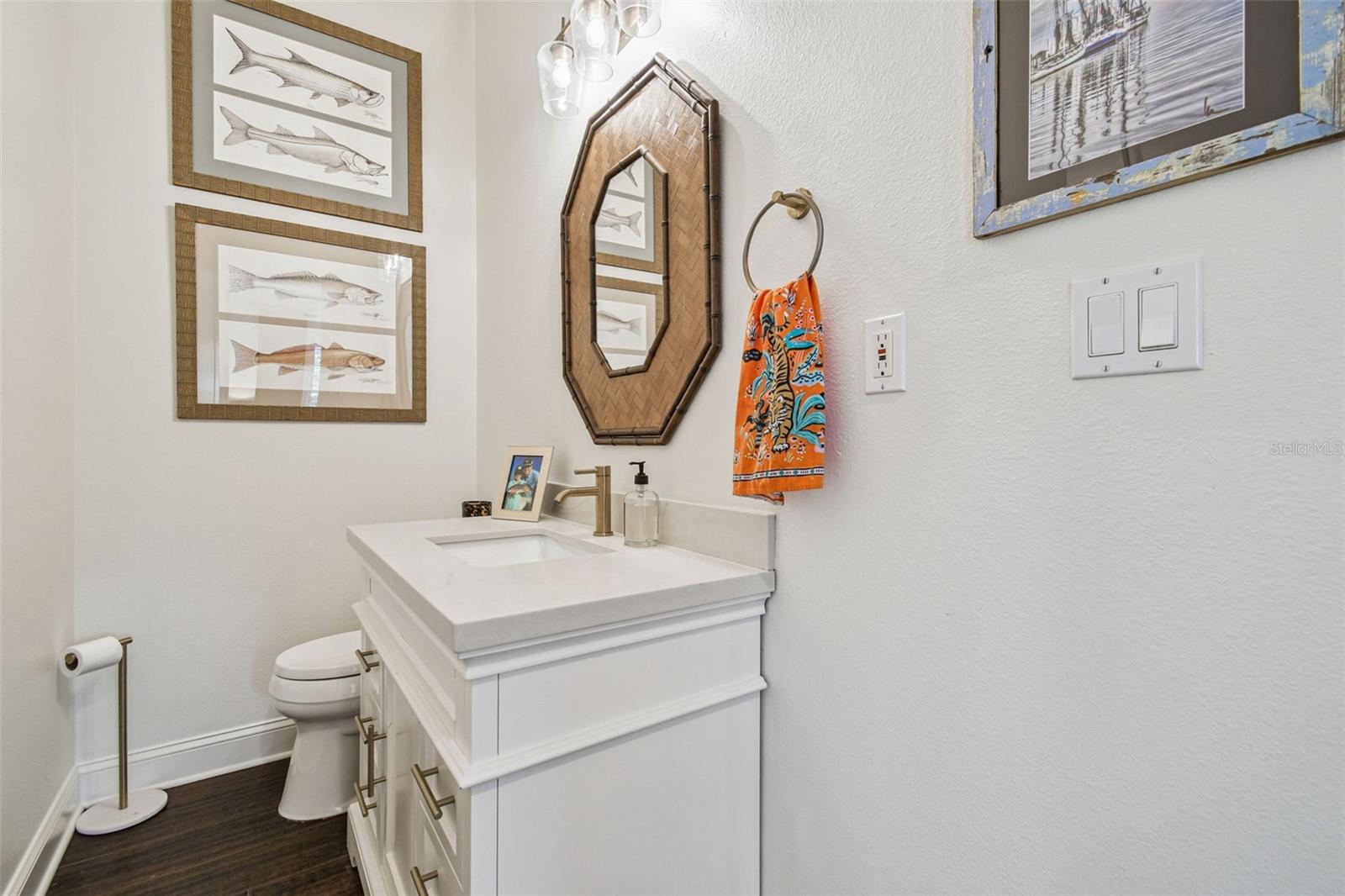 Image 32 of 46 For 1008 Moody Avenue 6