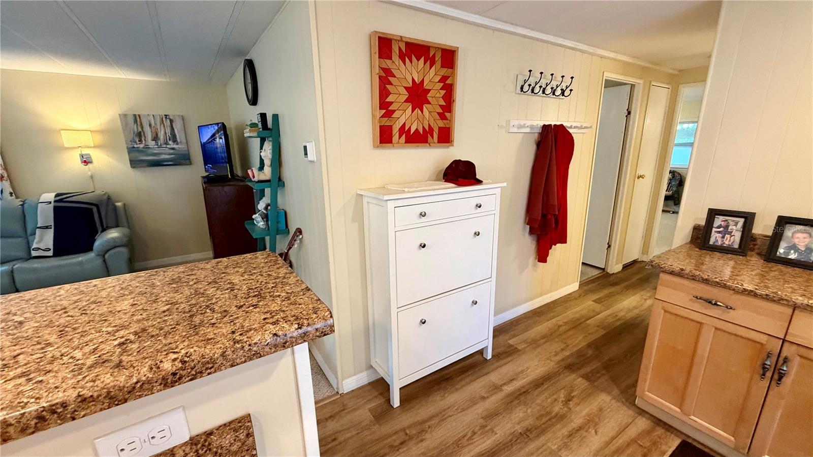 Image 14 of 46 For 34579 Gardenia Drive N