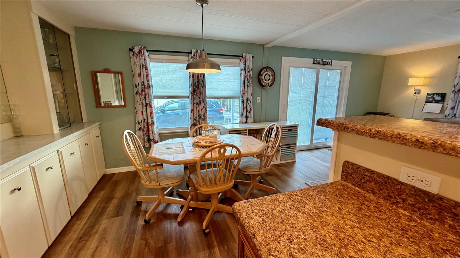 Image 8 of 46 For 34579 Gardenia Drive N