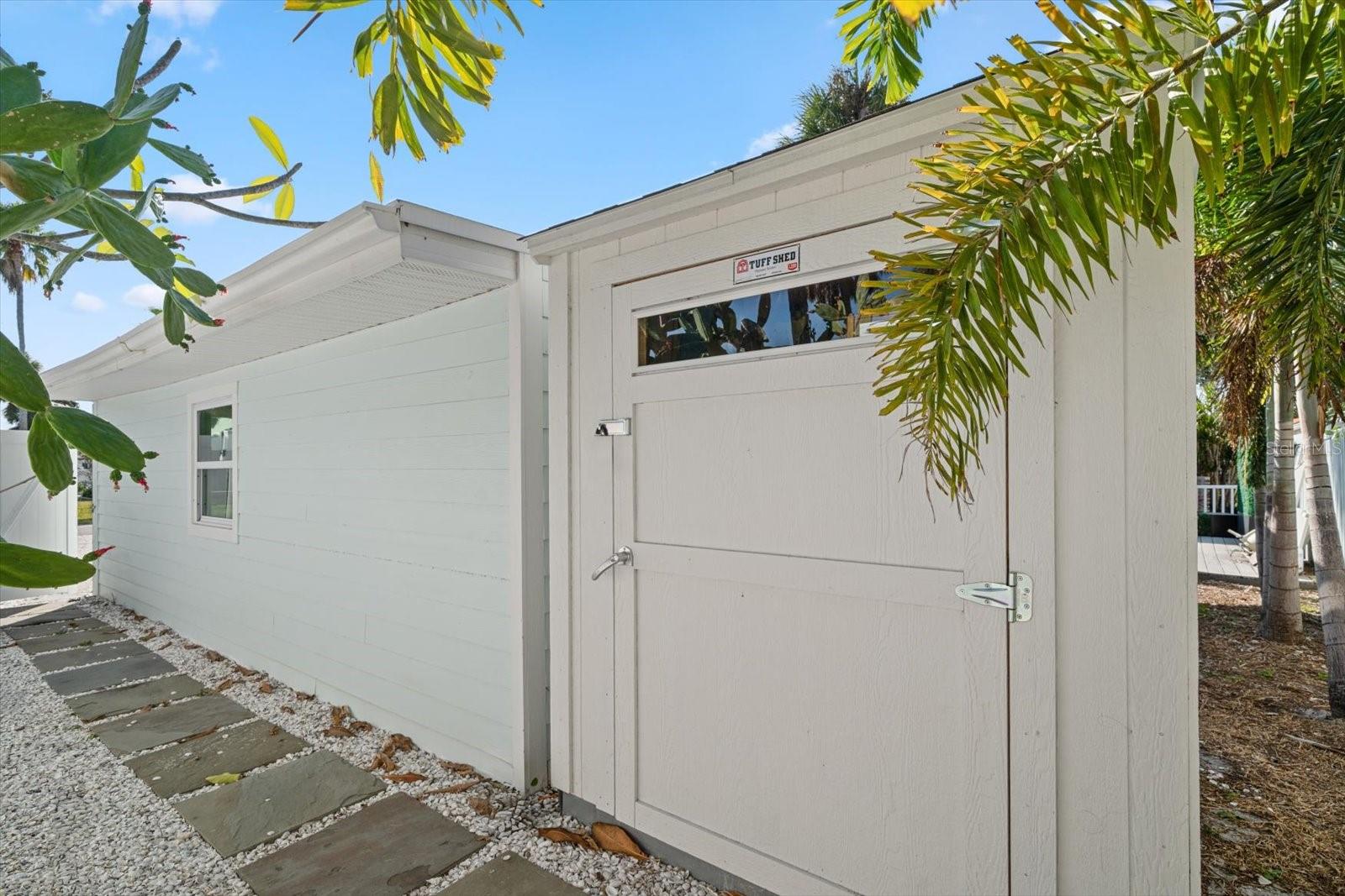 Image 43 of 49 For 737 Bruce Avenue