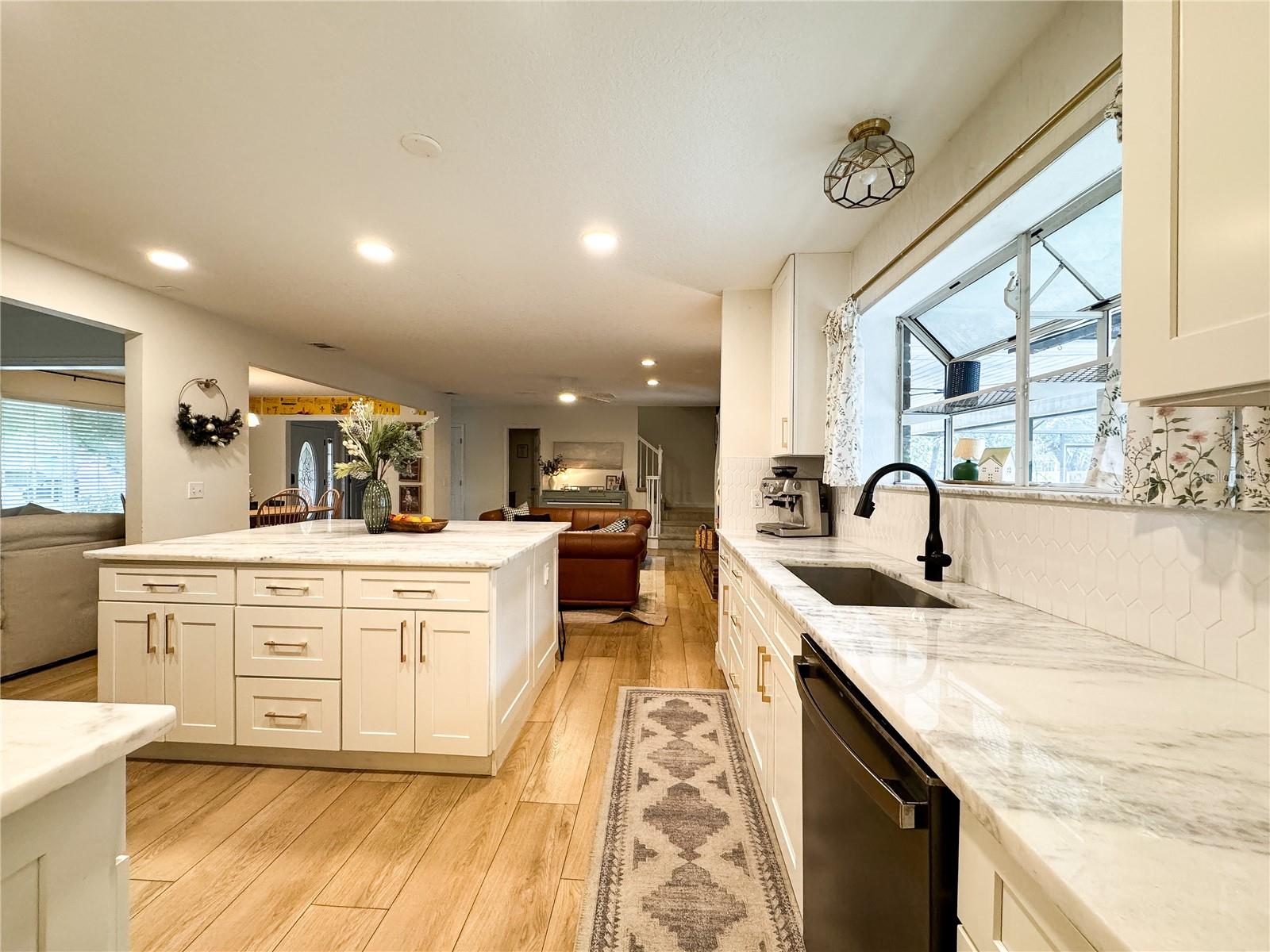 Image 10 of 34 For 6707 Drifting Sands Road