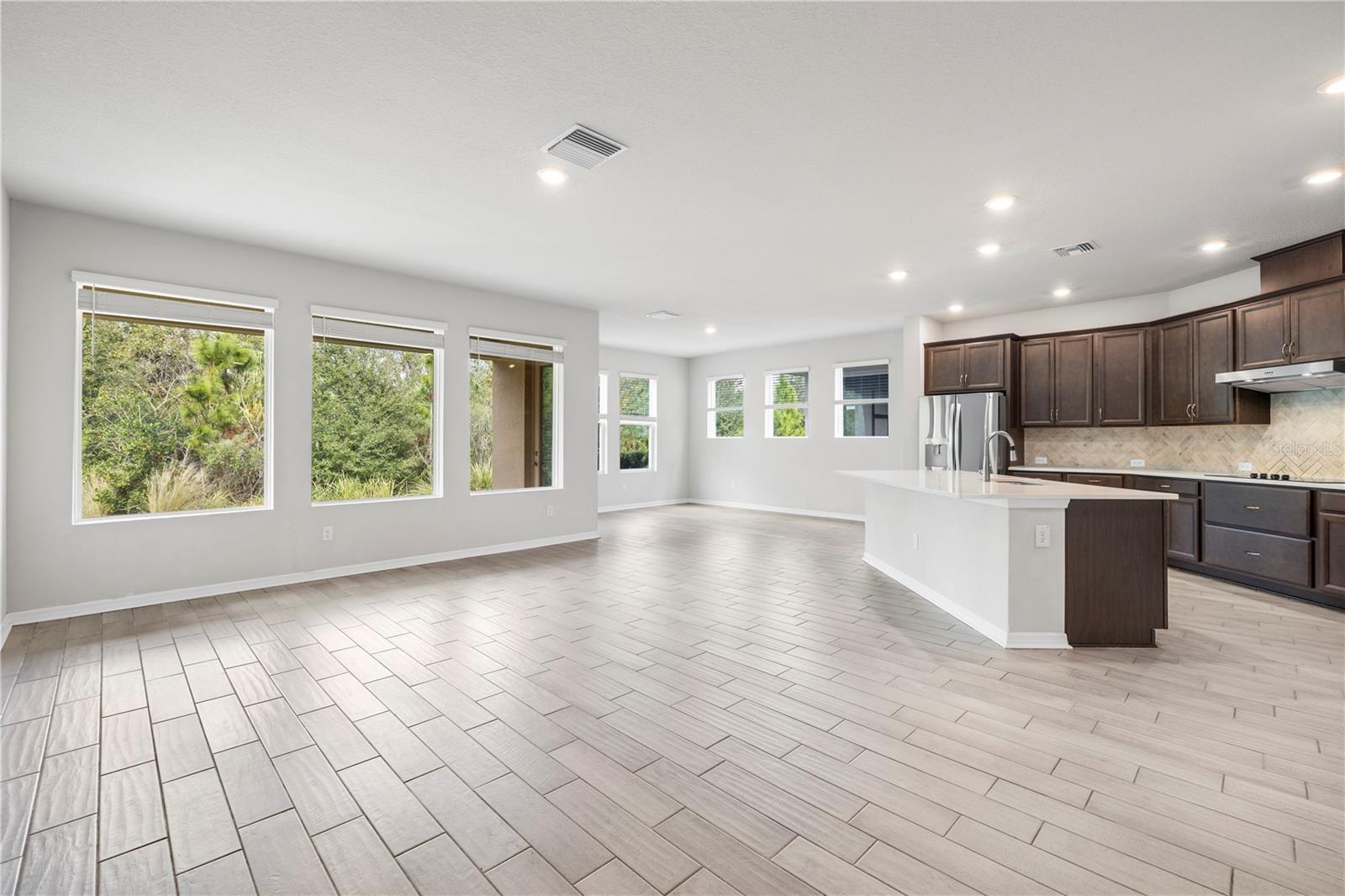 Image 10 of 76 For 28575 Cozy Creek Drive