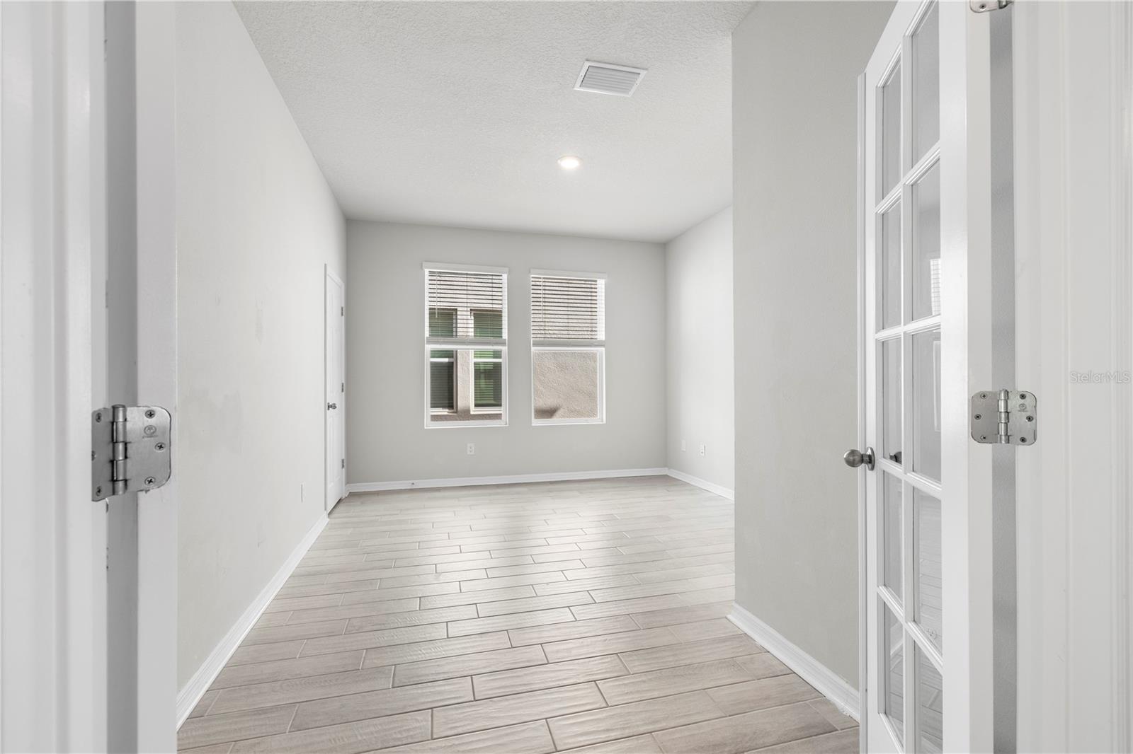 Image 29 of 76 For 28575 Cozy Creek Drive